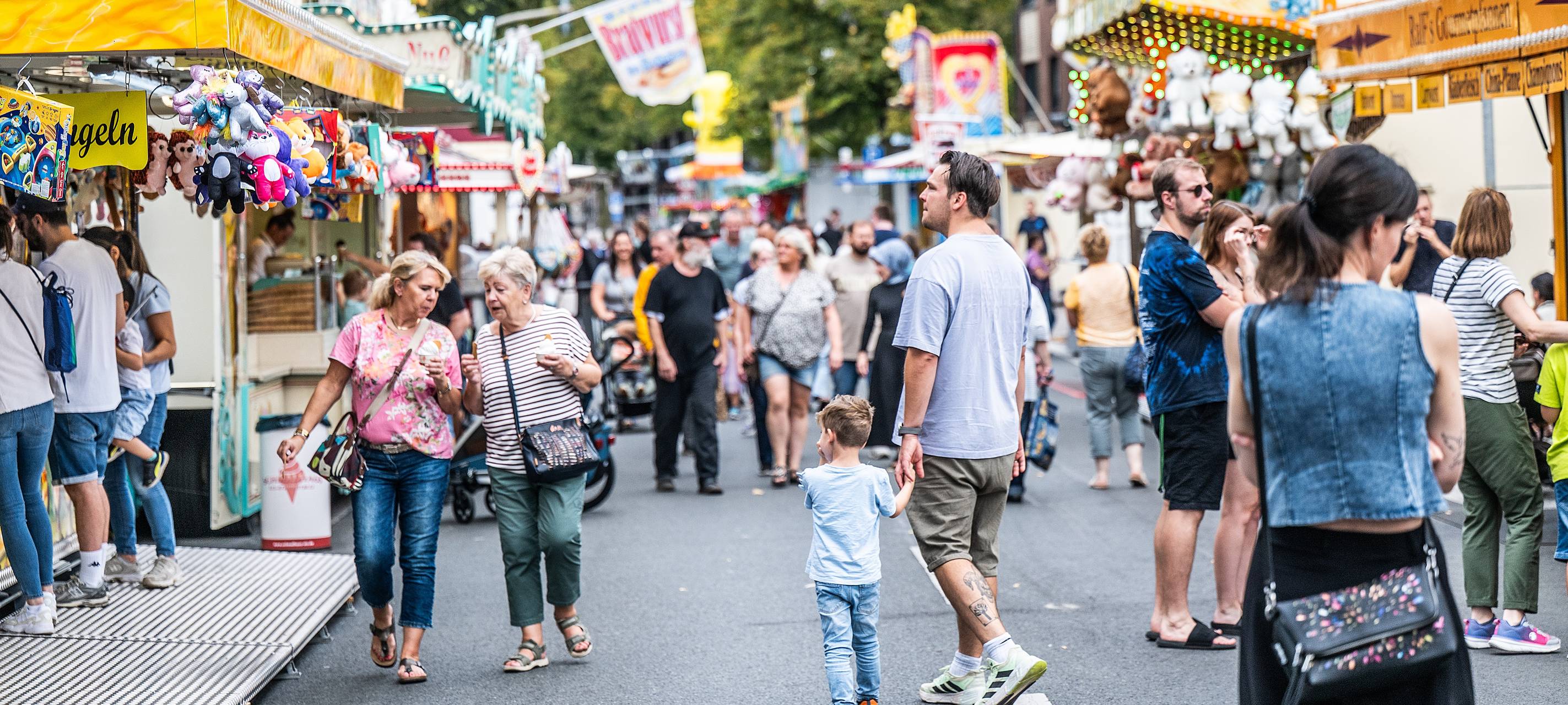 Korrektur: Verkaufsoffener Sonntag jetzt am richtigen Termin