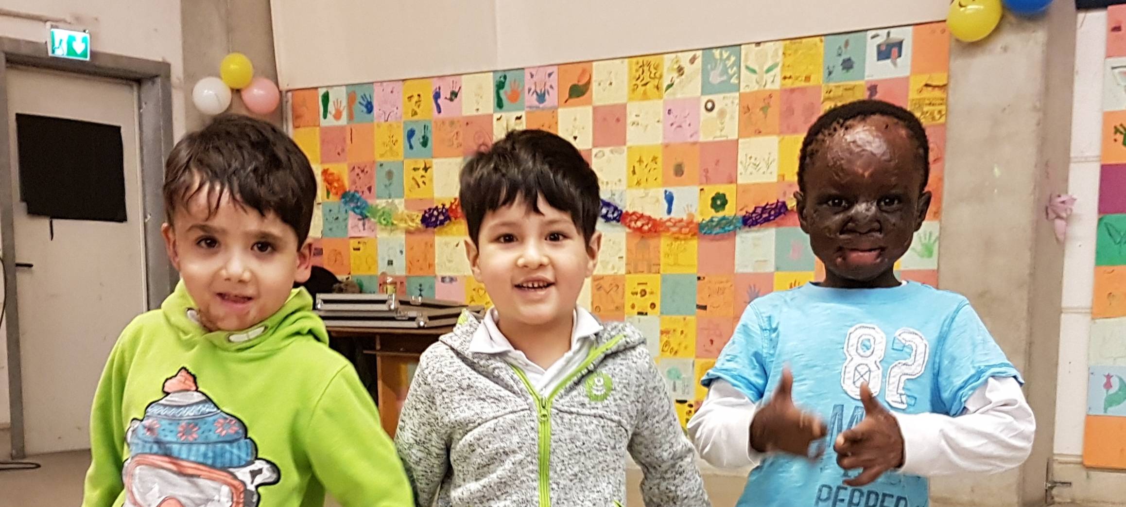 Aufruf: Kleidung und Schuhe gesucht