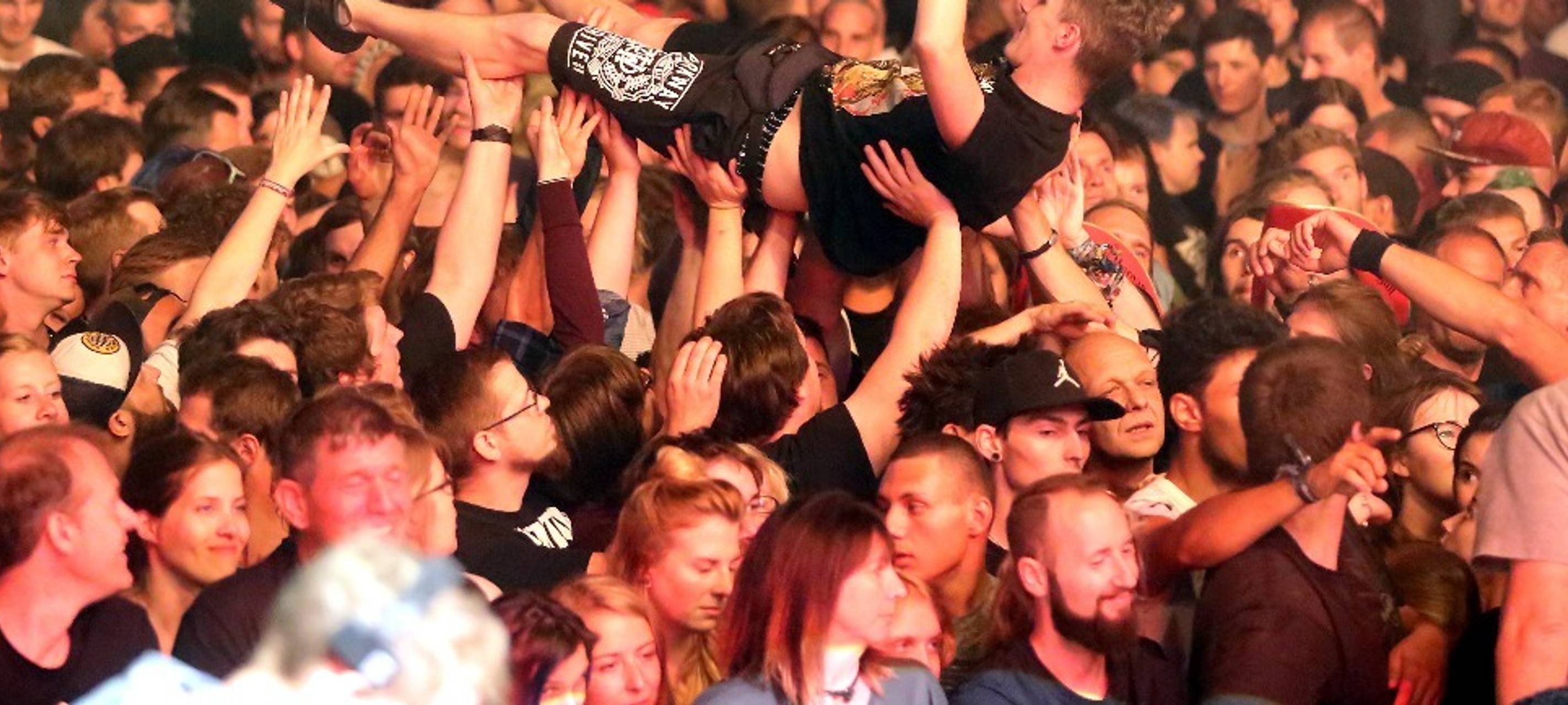 Über 18.000 Feiernde im Olga-Park