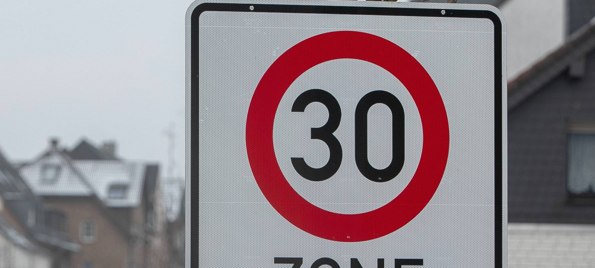 Mehr Tempo-Limit auf Oberhausener Straßen