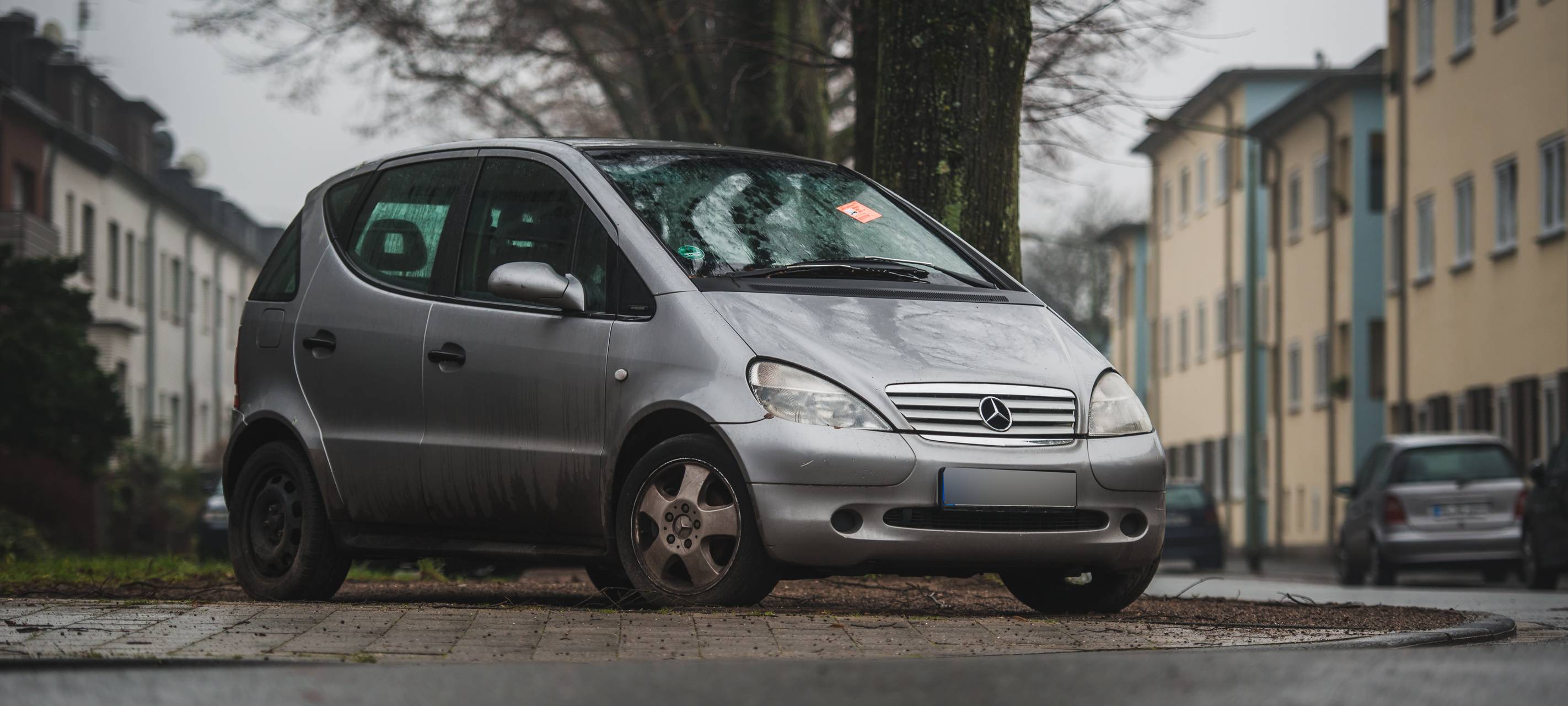 Ärger um wild abgestellte Autos