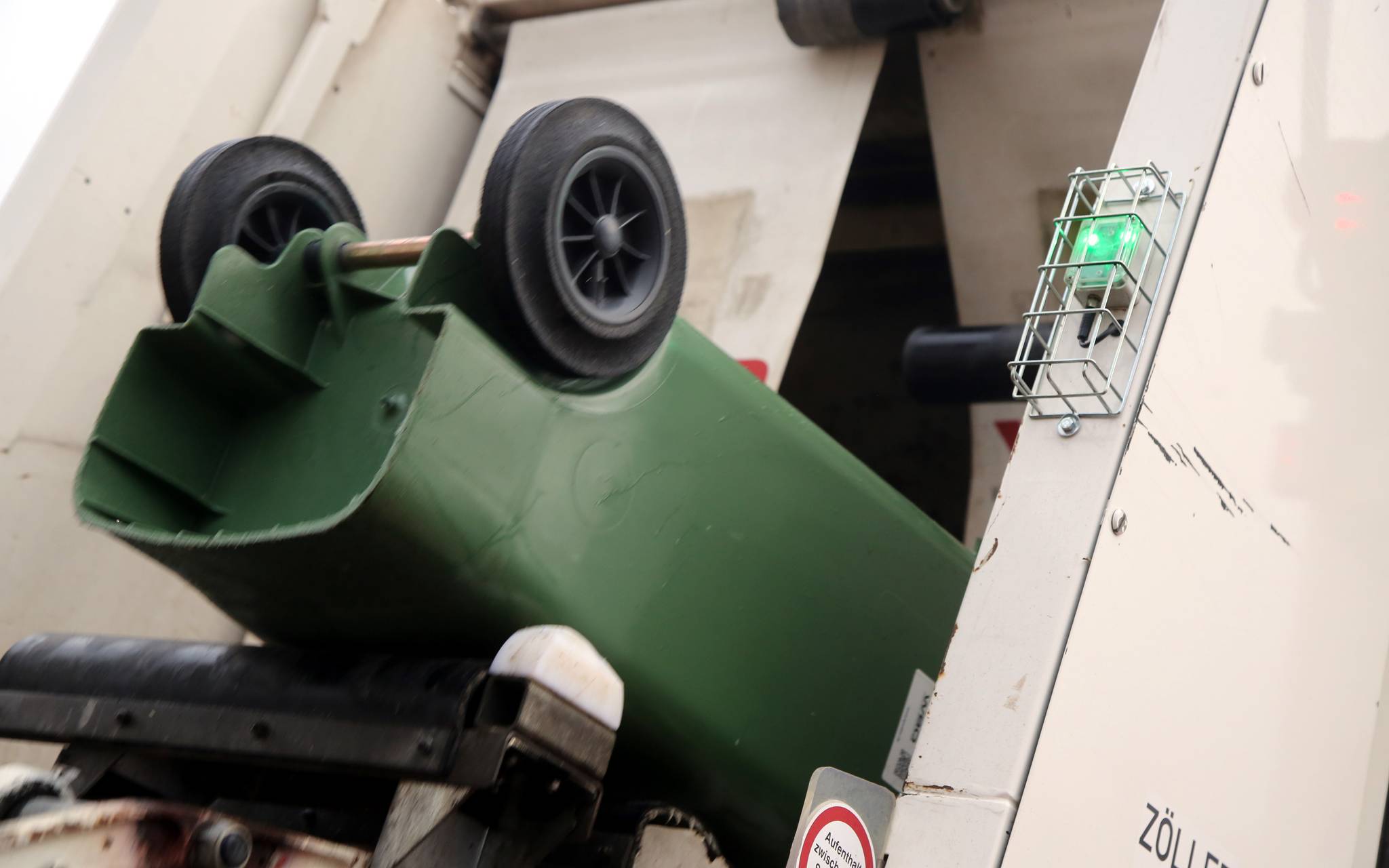 Müllabfuhr verschiebt sich nach hinten