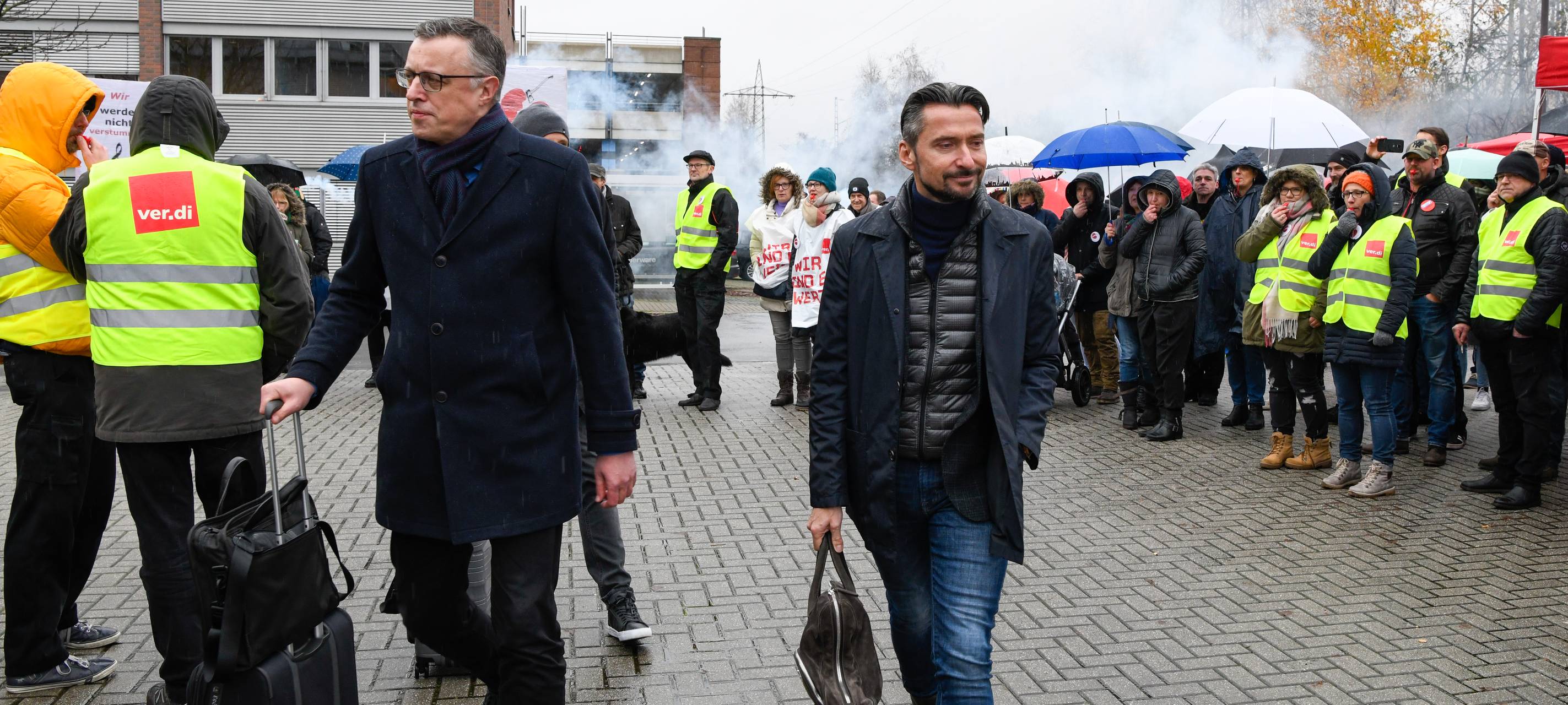 Protest-Aktionen am Metronom Theater