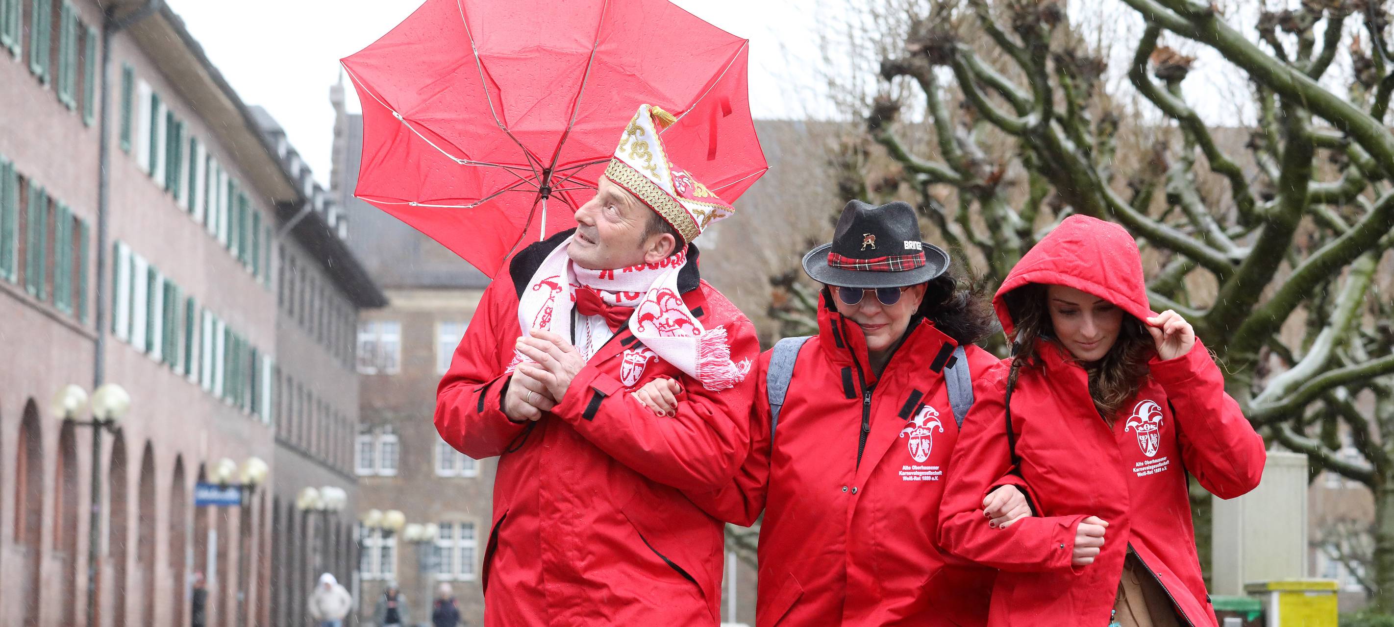 Karnevalszüge am Sonntag wegen Sturmböen abgesagt