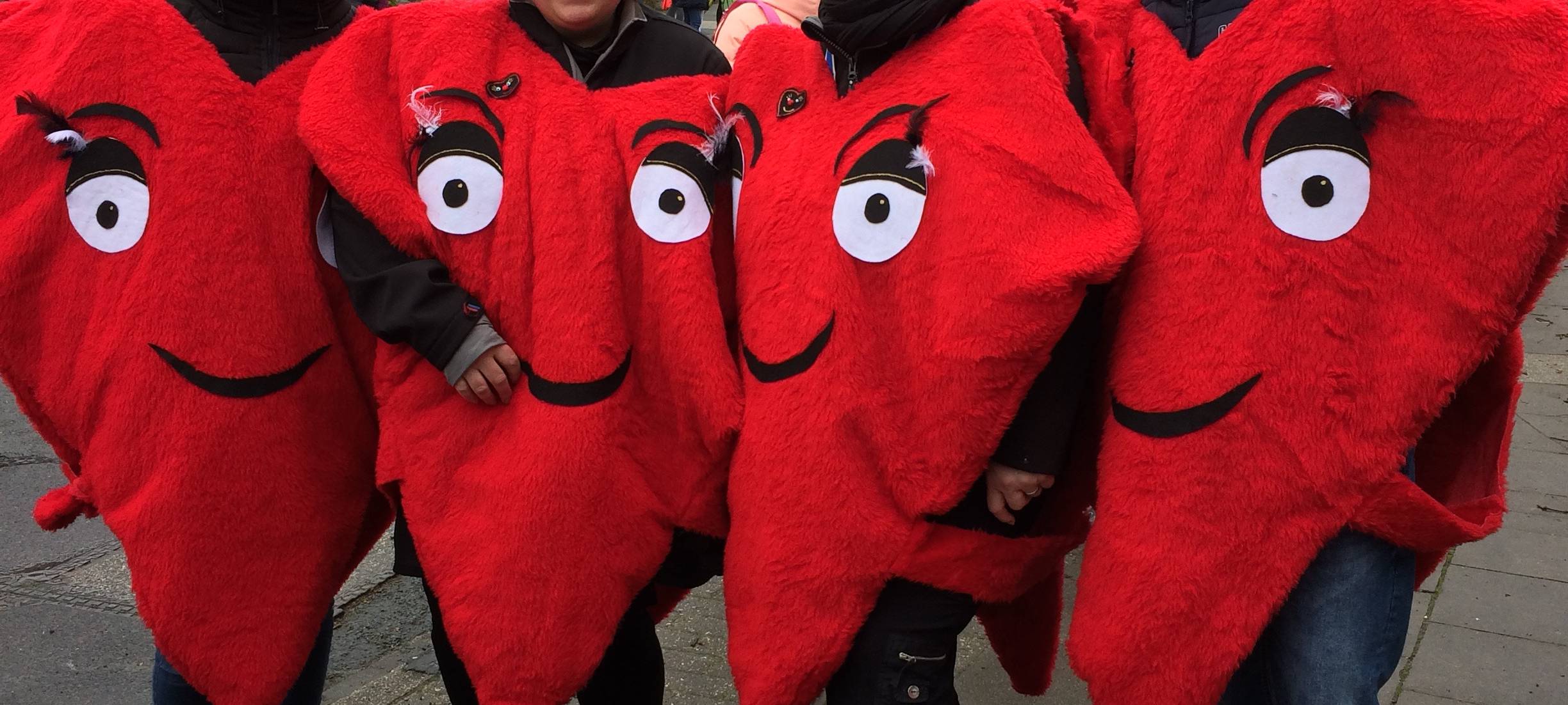 Fotos vom Pöstertreck und dem Rosenmontagszug in Vondern