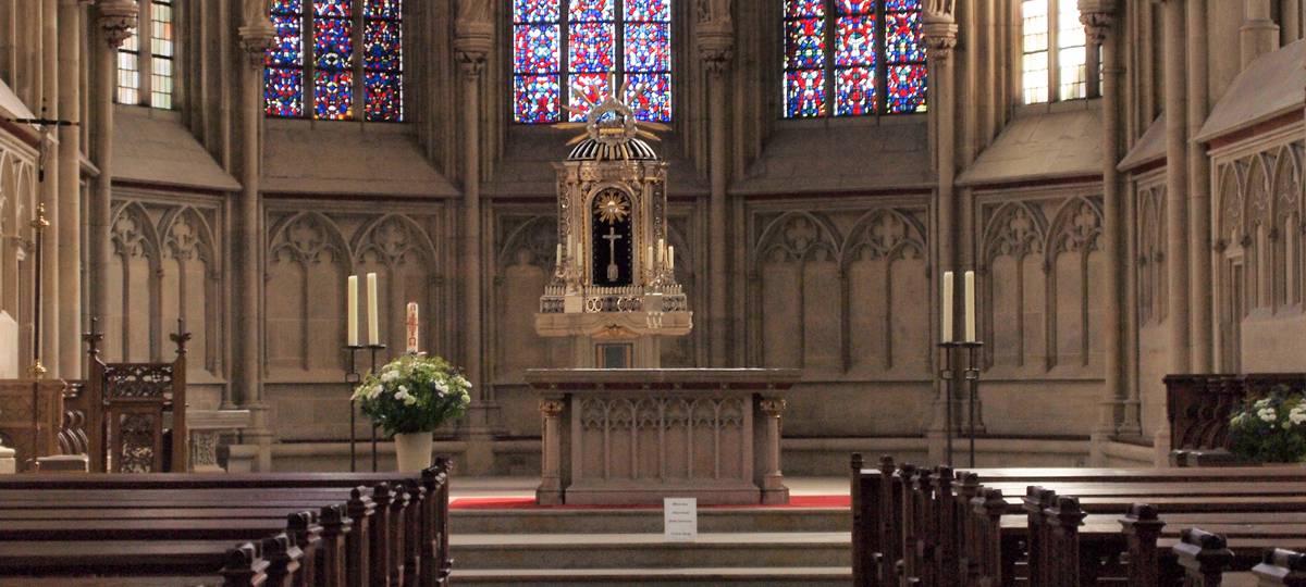 Einzelne Gottesdienste wieder geöffnet