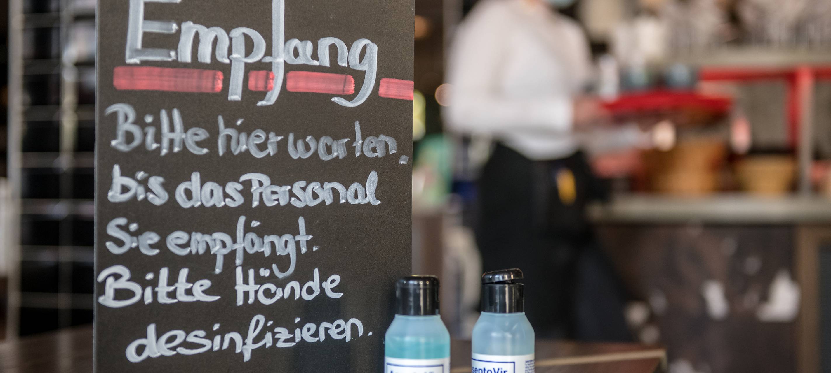 Appell des Krisenstabs: Corona-Regeln weiter einhalten