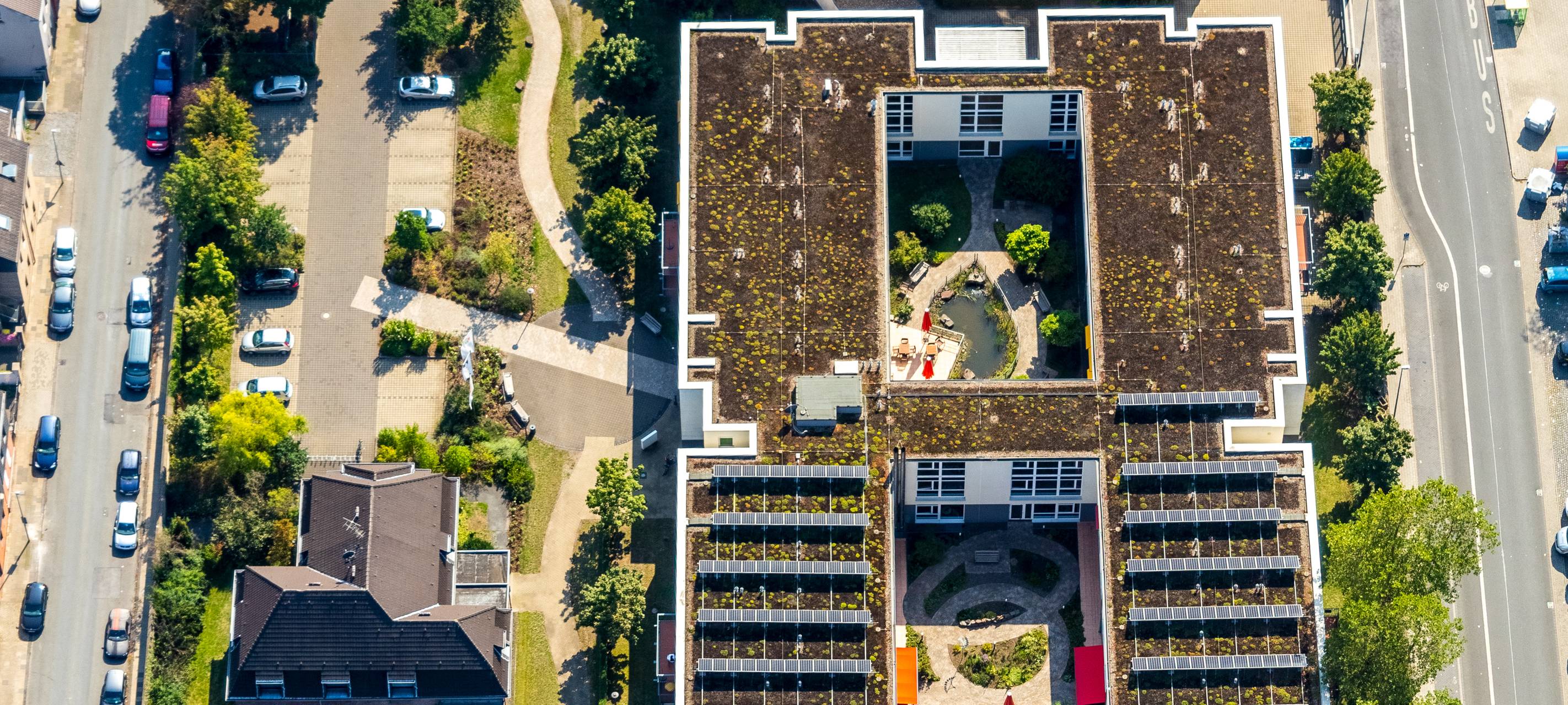 Luftbild vom Vincenzhaus in der Altstadt