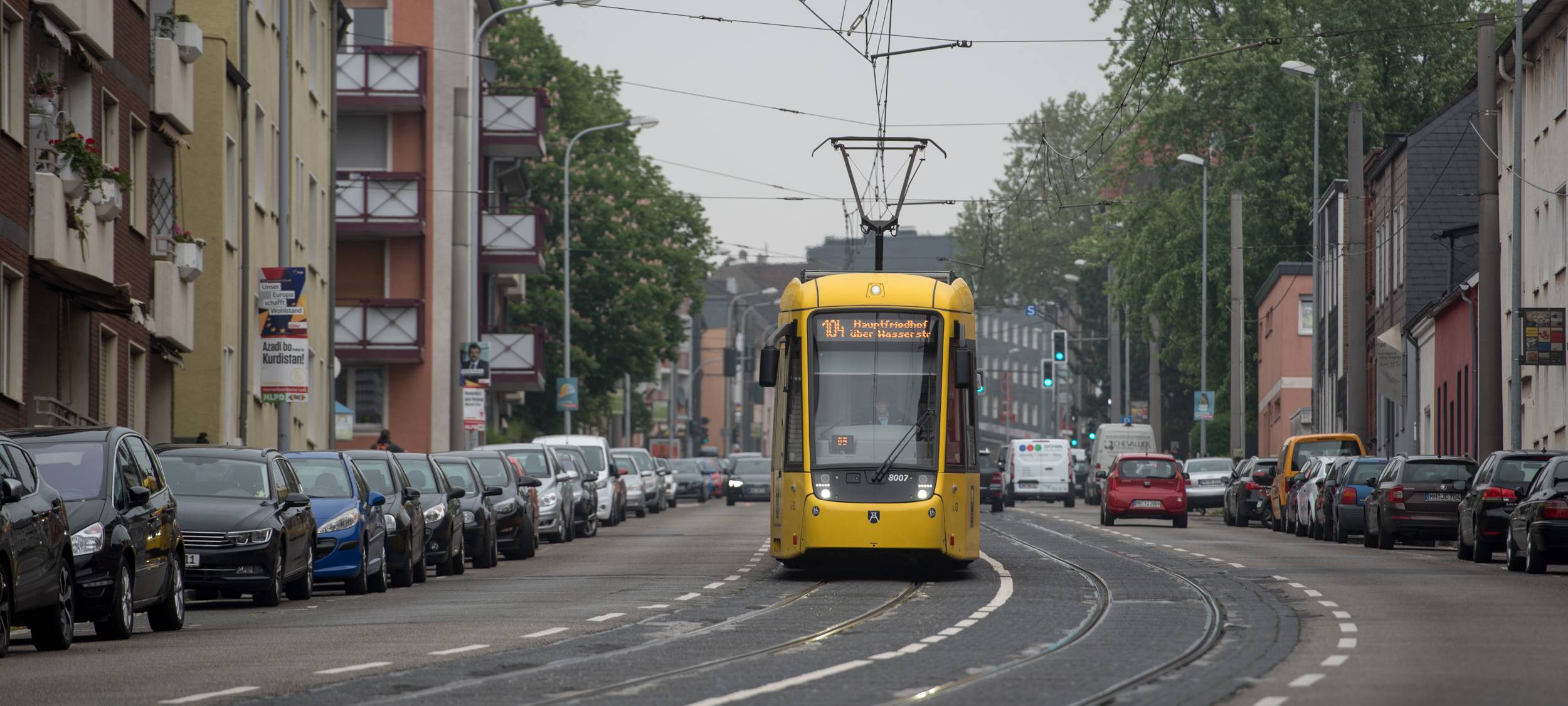 Streit um Straßenbahn in Mülheim landet vor Gericht