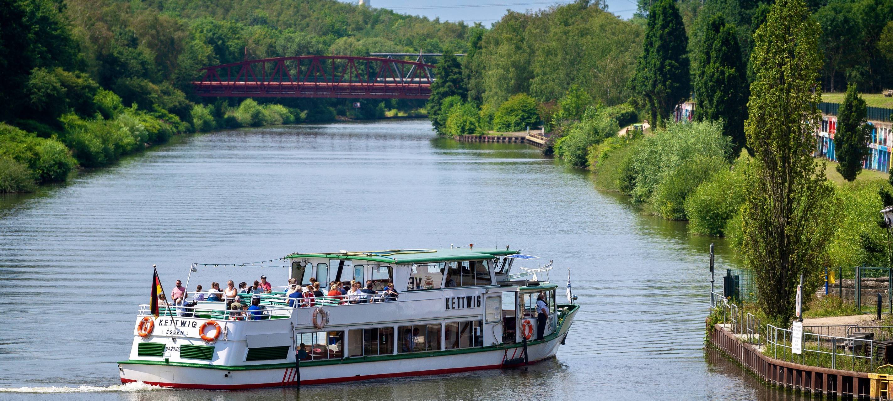 MS Kettwig legt wieder ab