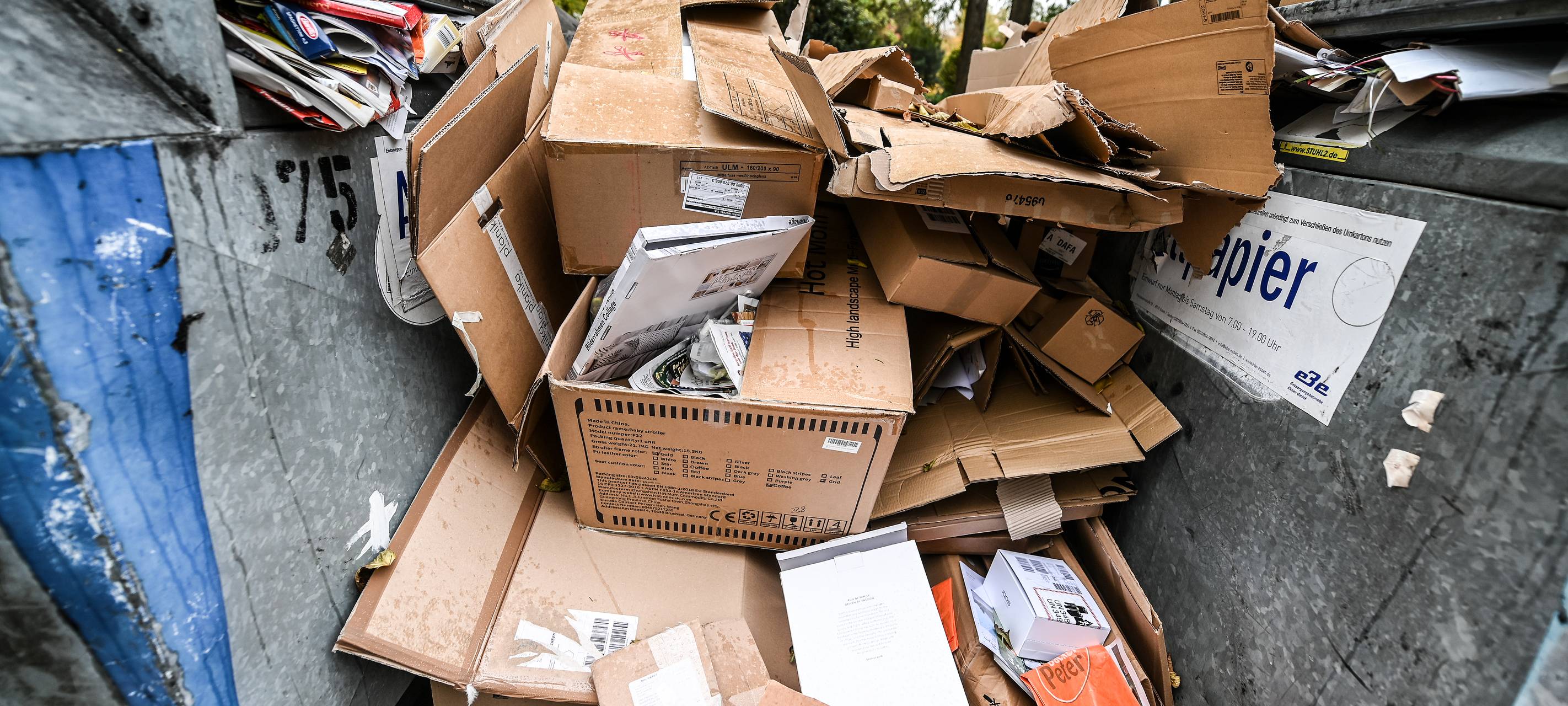 Alle Annahmestellen nehmen jetzt auch Altpapier an