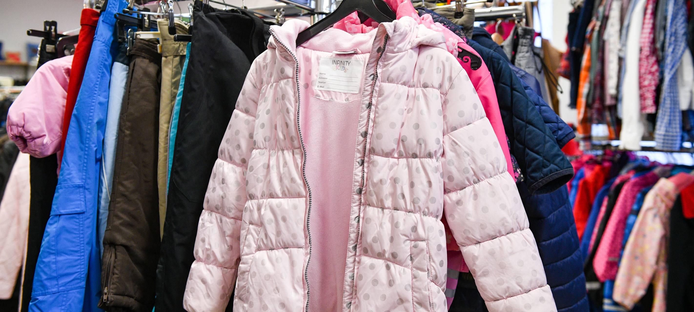 Spende: 7000 Artikel für das Sozialkaufhaus