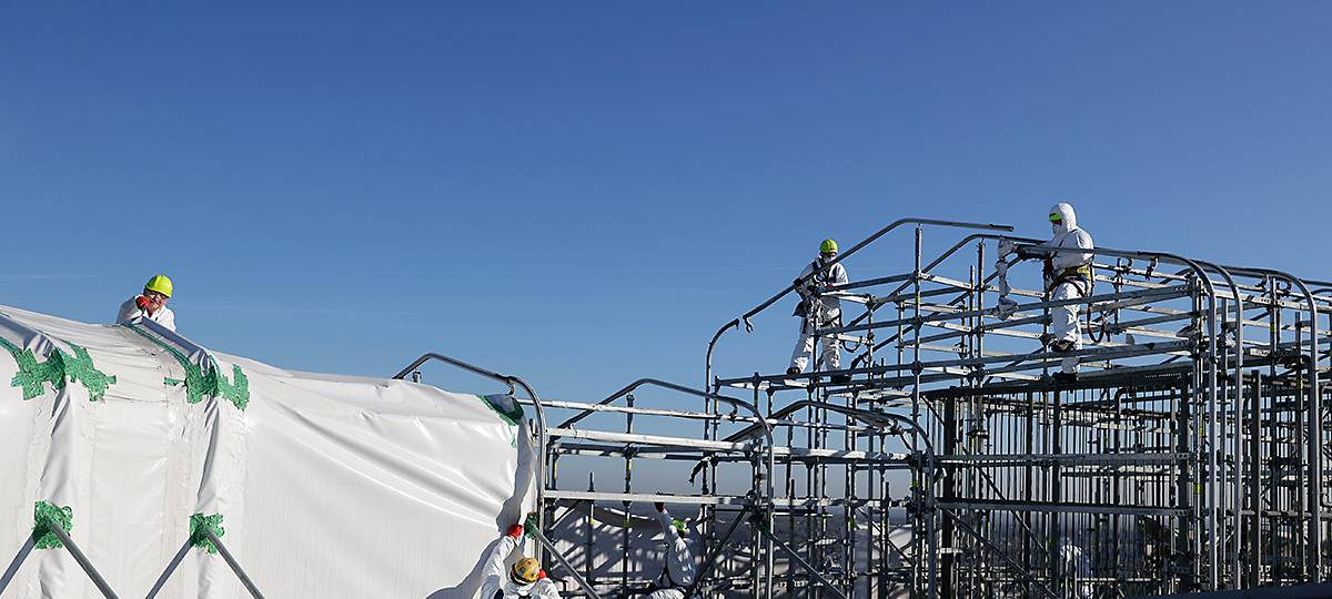 Gasometer lässt Hüllen fallen