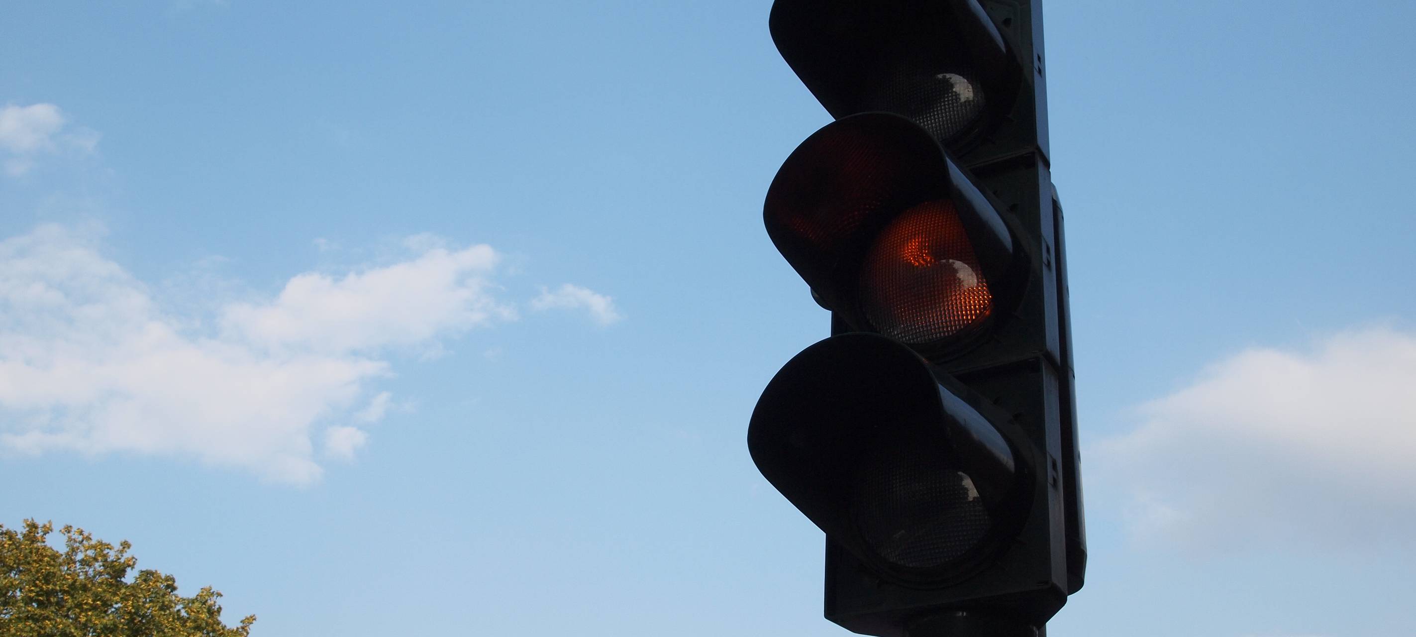 Ampel auf Kreuzung im Marienviertel aus