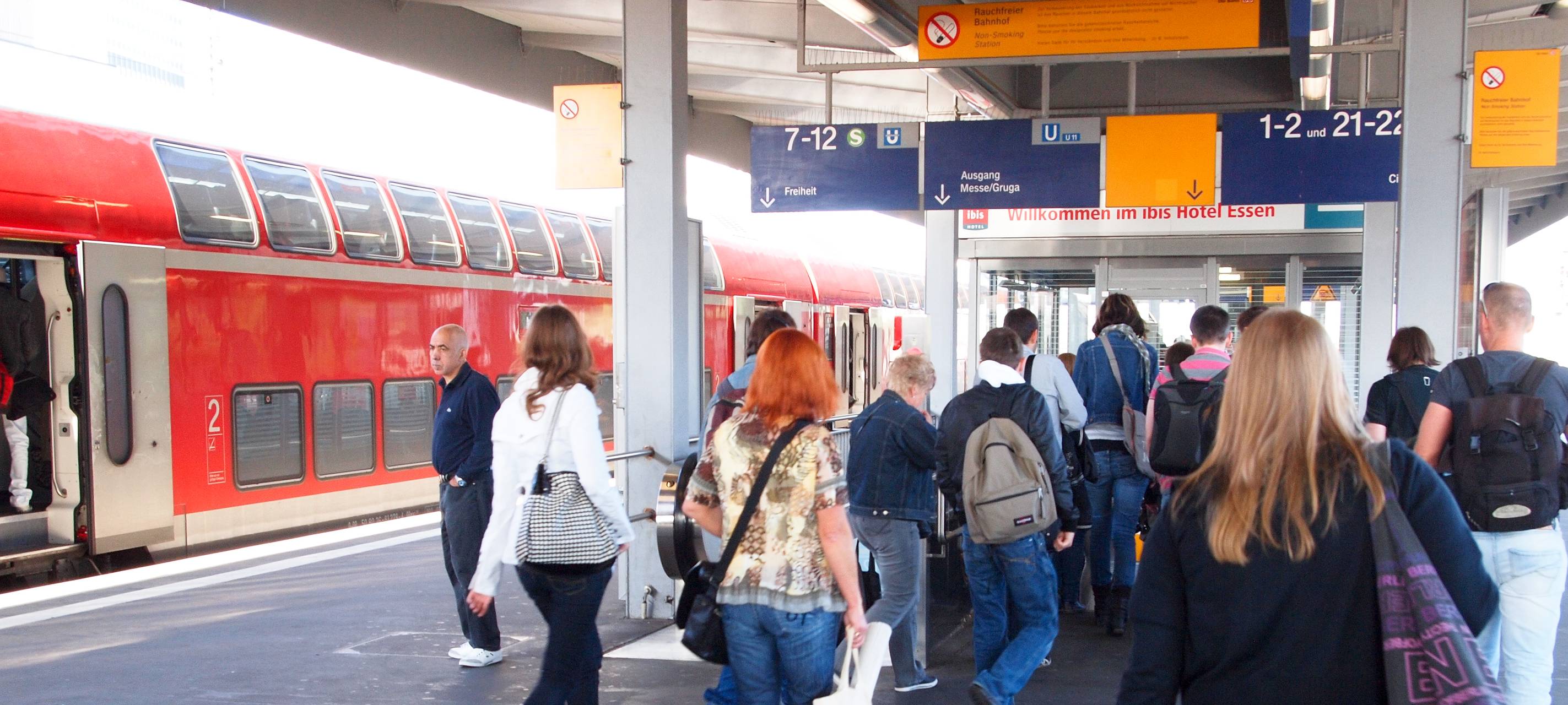 Bahnverkehr rollt wieder
