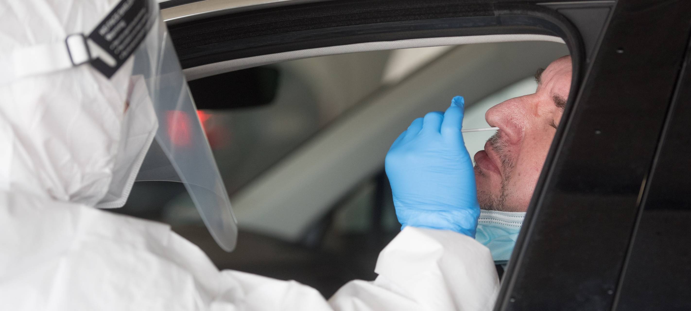 Jetzt auch PCR-Tests im Parkhaus 8 am Centro