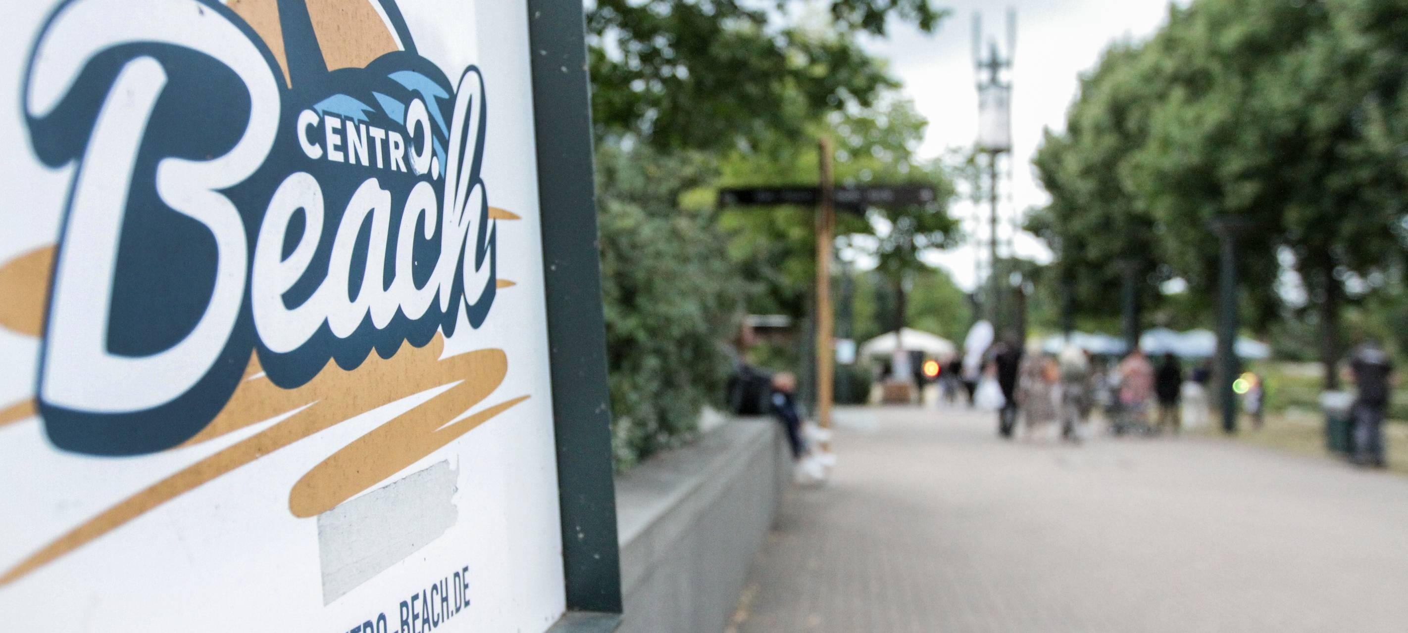 Beach in der Neuen Mitte mit Tischreservierung