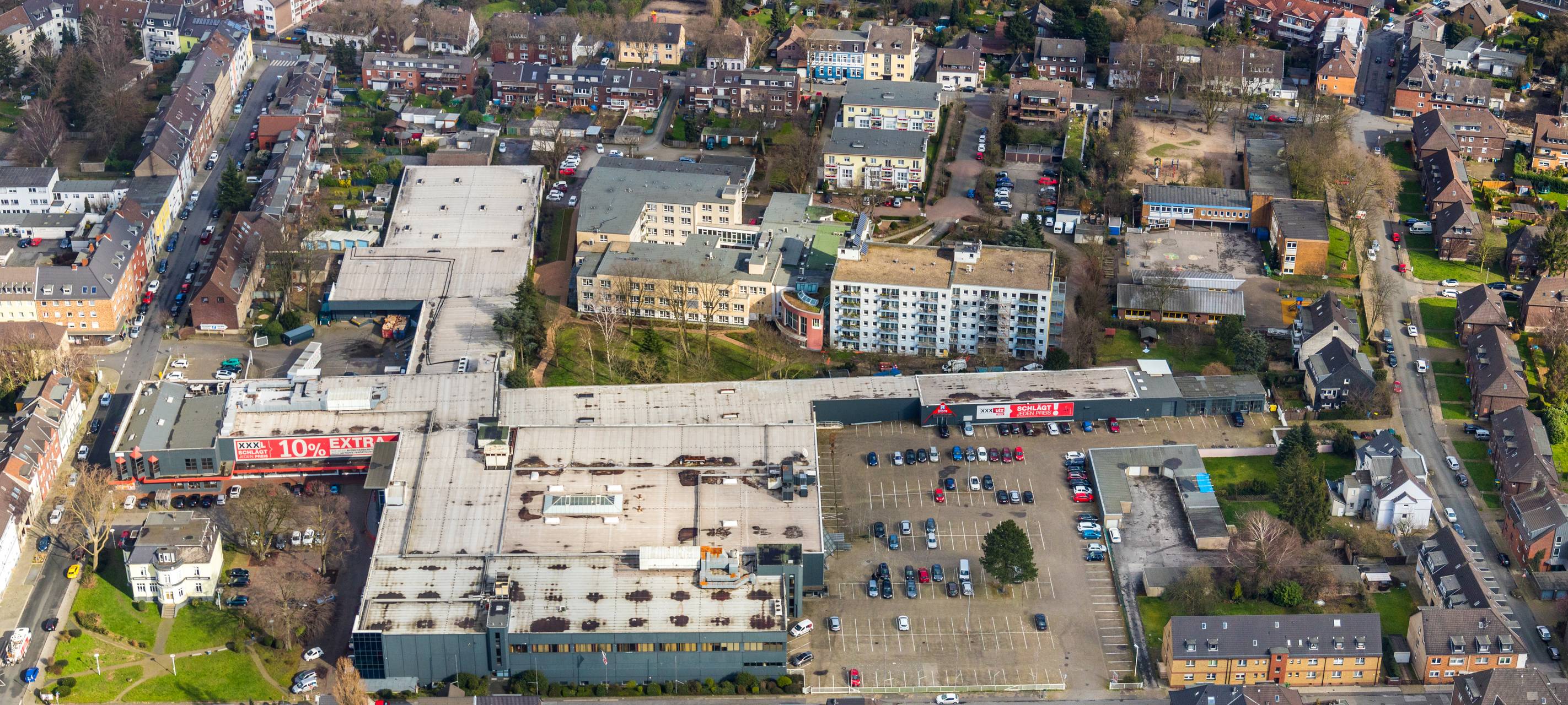 Was passiert mit dem XXXLutz-Gelände?