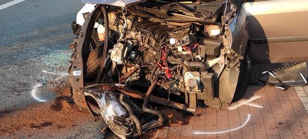 Essener Straße nach Unfall gesperrt