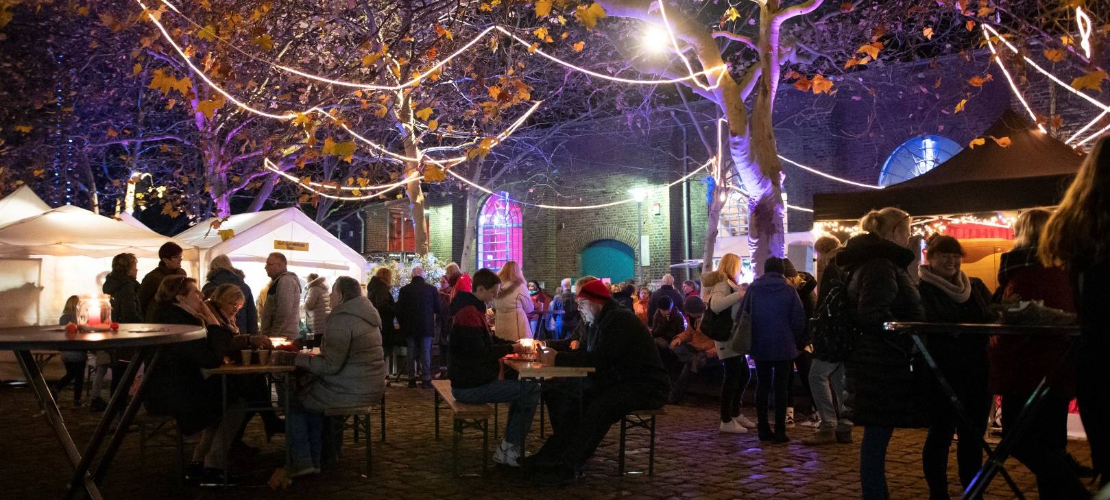 Novemberlichter leuchten