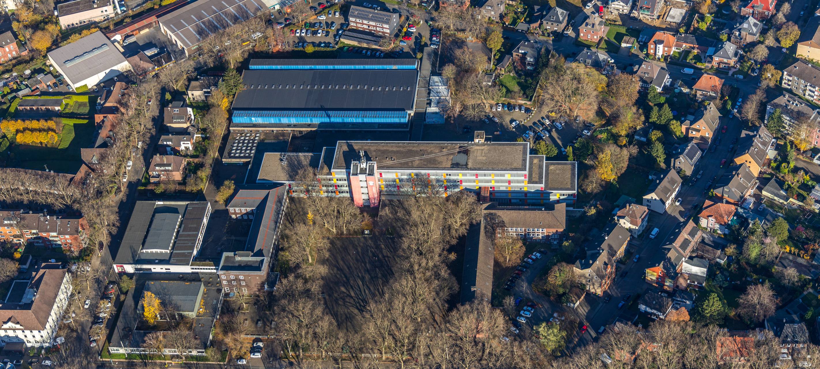 Abriss der alten Gesamtschule startet