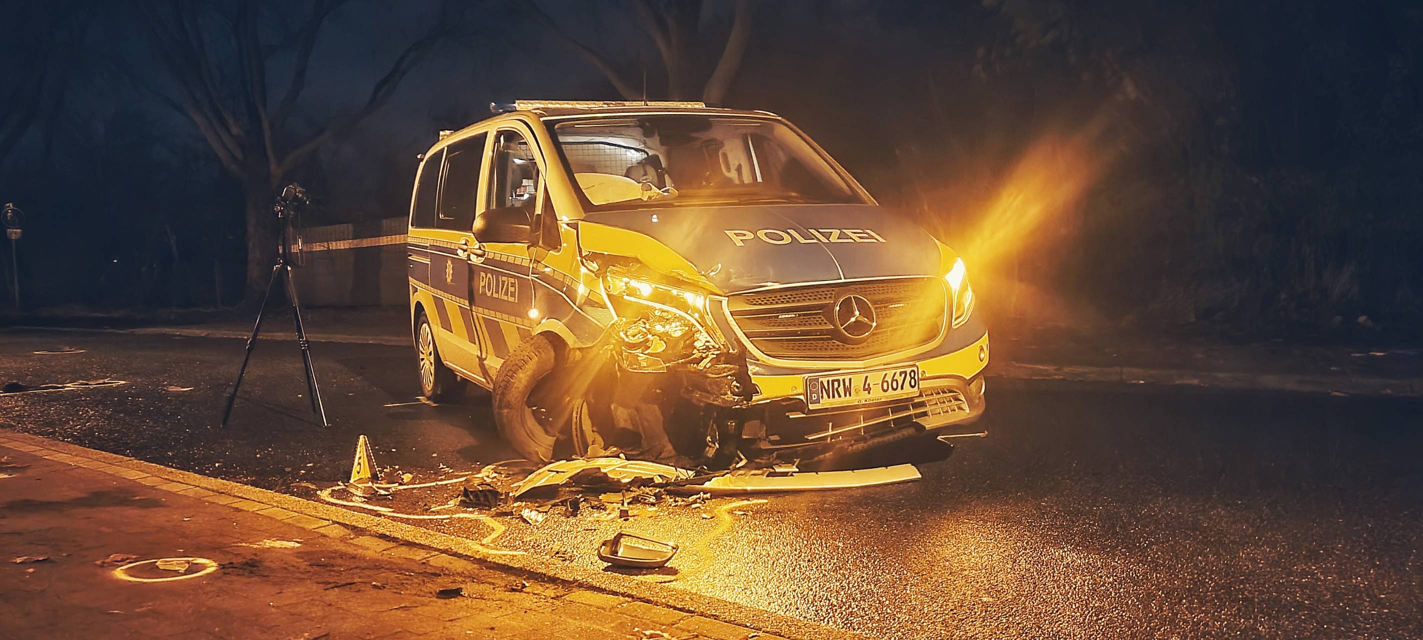 Fluchtfahrer verletzt Polizisten schwer