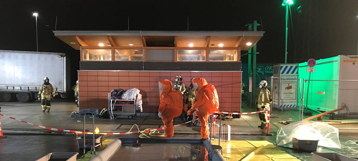 Aufwändiger Einsatz für Feuerwehr auf A2