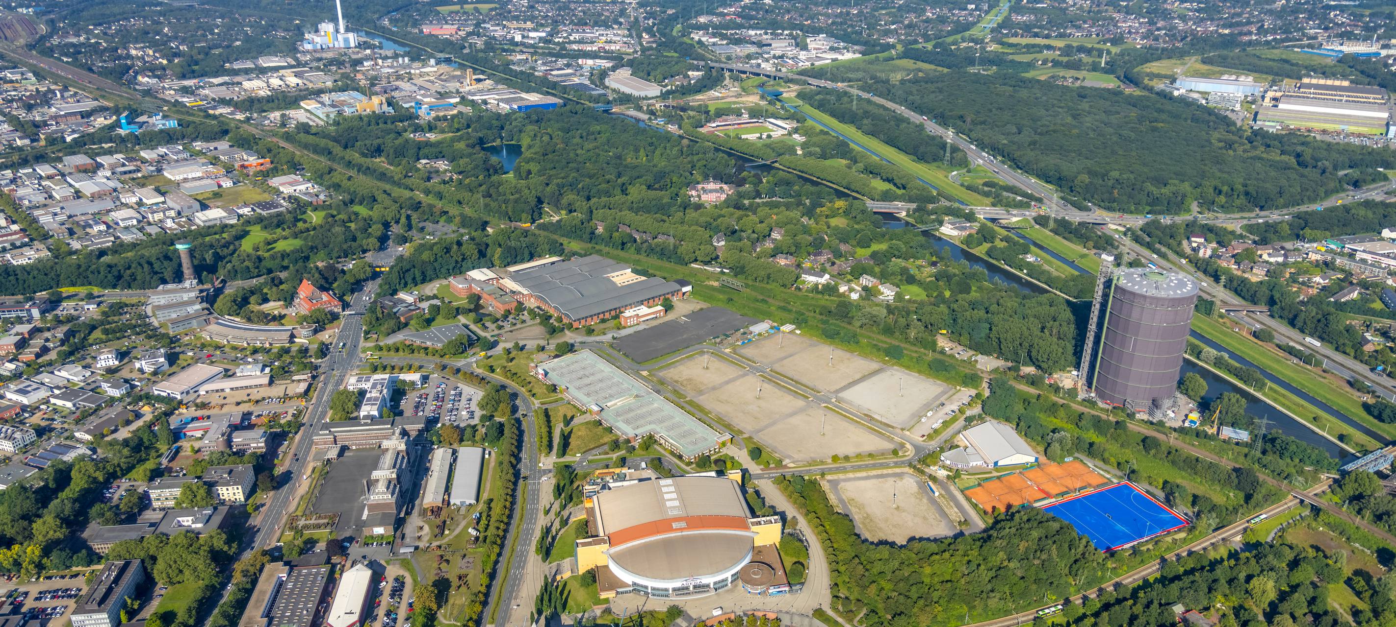 Stars der Deutschrap-Szene kommen zu "Base"