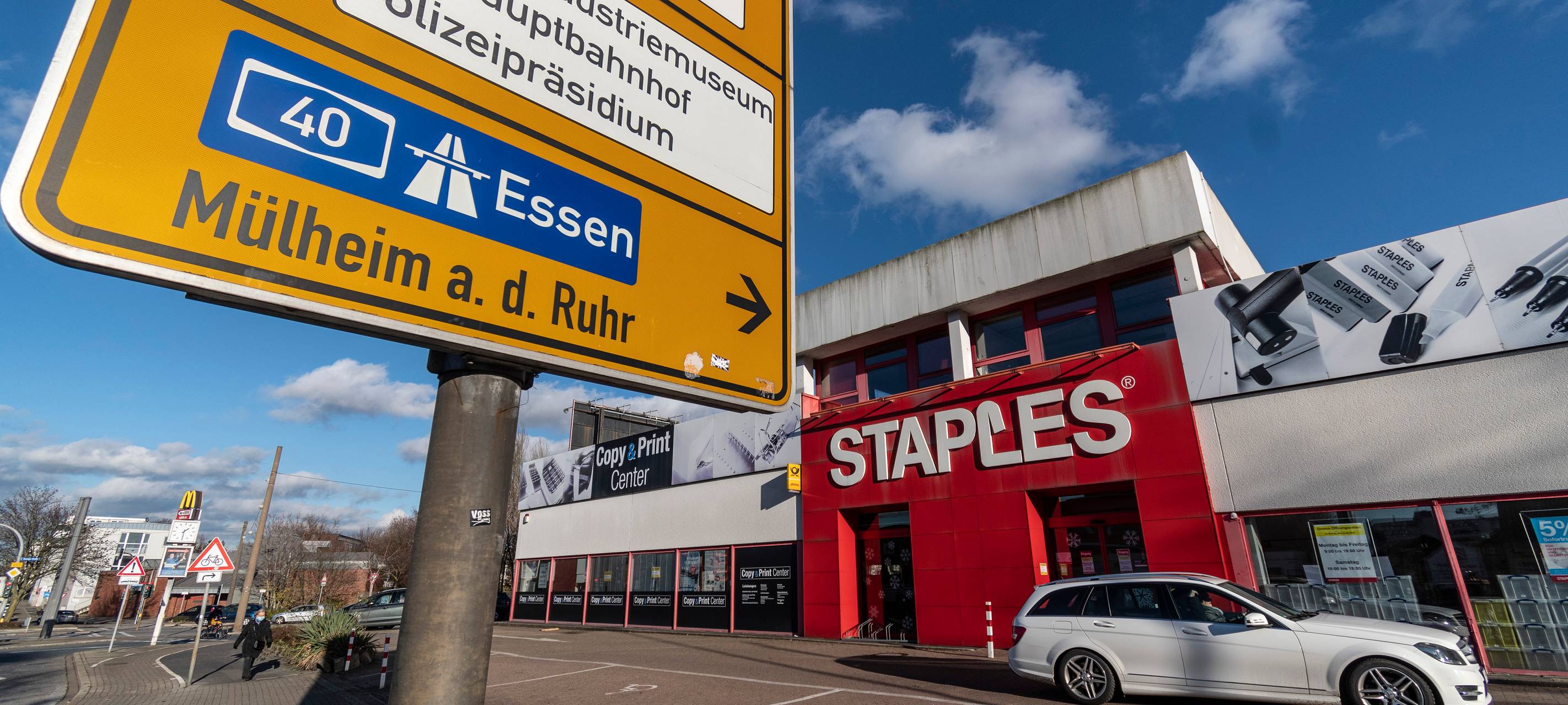 Staples schließt nach Insolvenz Filialen