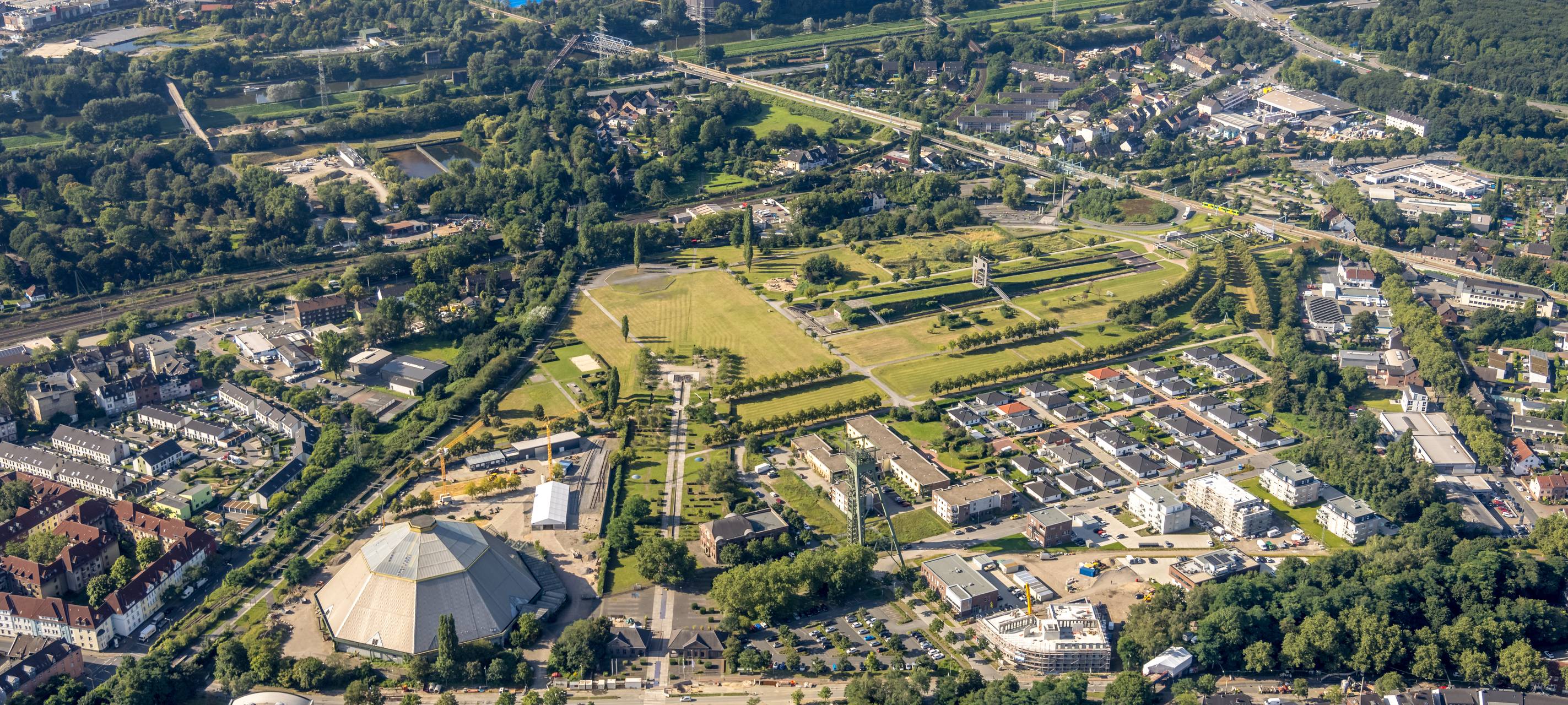 Neues Oberhausener Jahrbuch