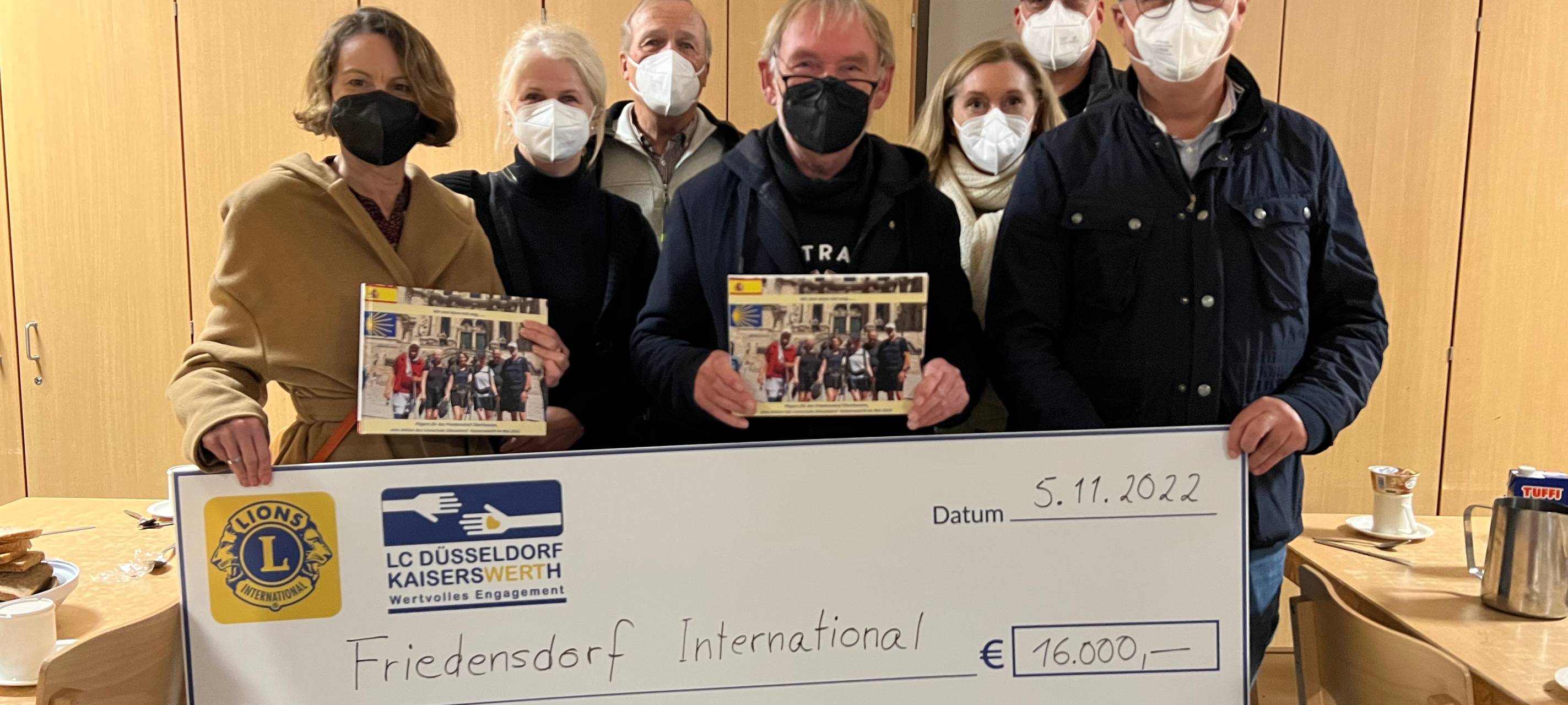 Erfolg bei Spenden-Wandern fürs Friedensdorf