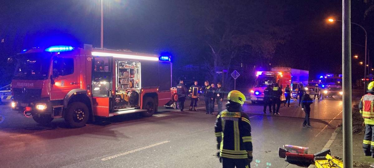 Schwerer Unfall auf der Ruhrorter Straße MIT UPDATE
