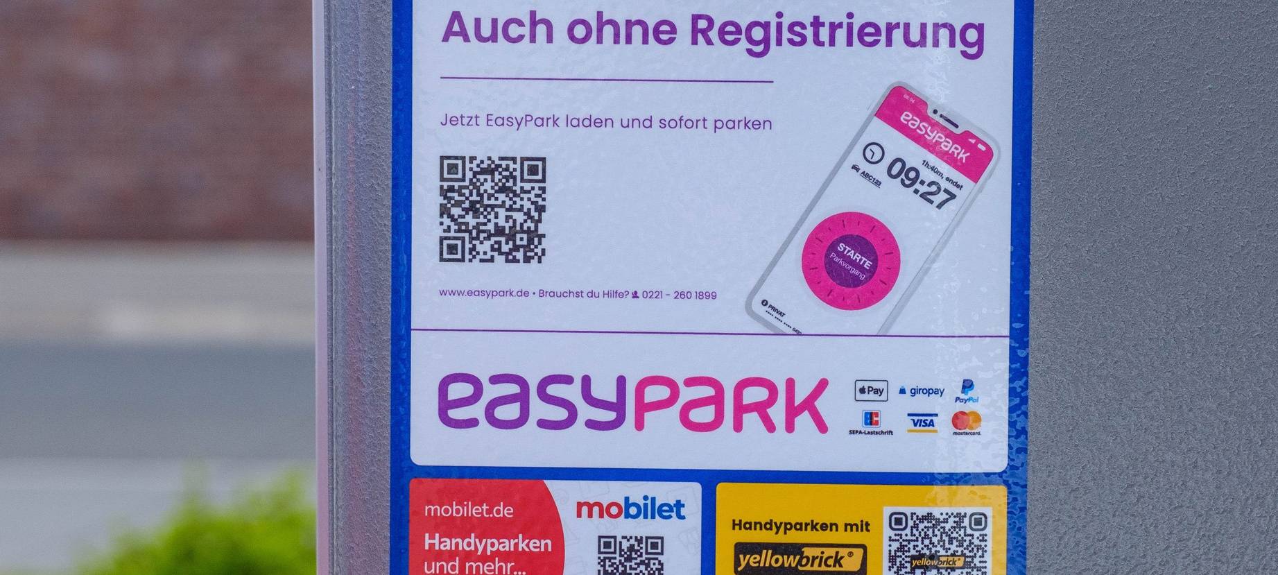 Parkgebühren können mit Smartphone gezahlt werden