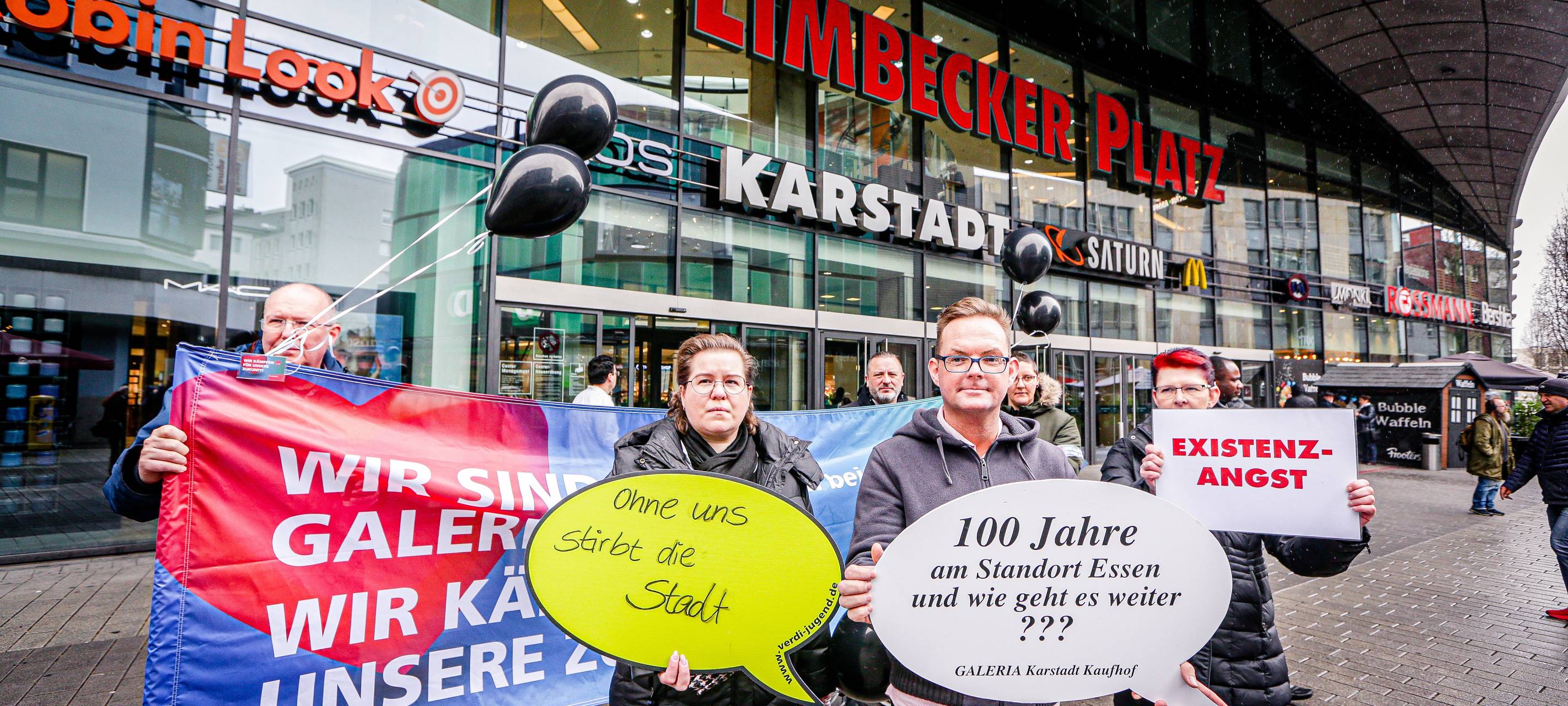 Karstadt-Beschäftigte streiken wieder