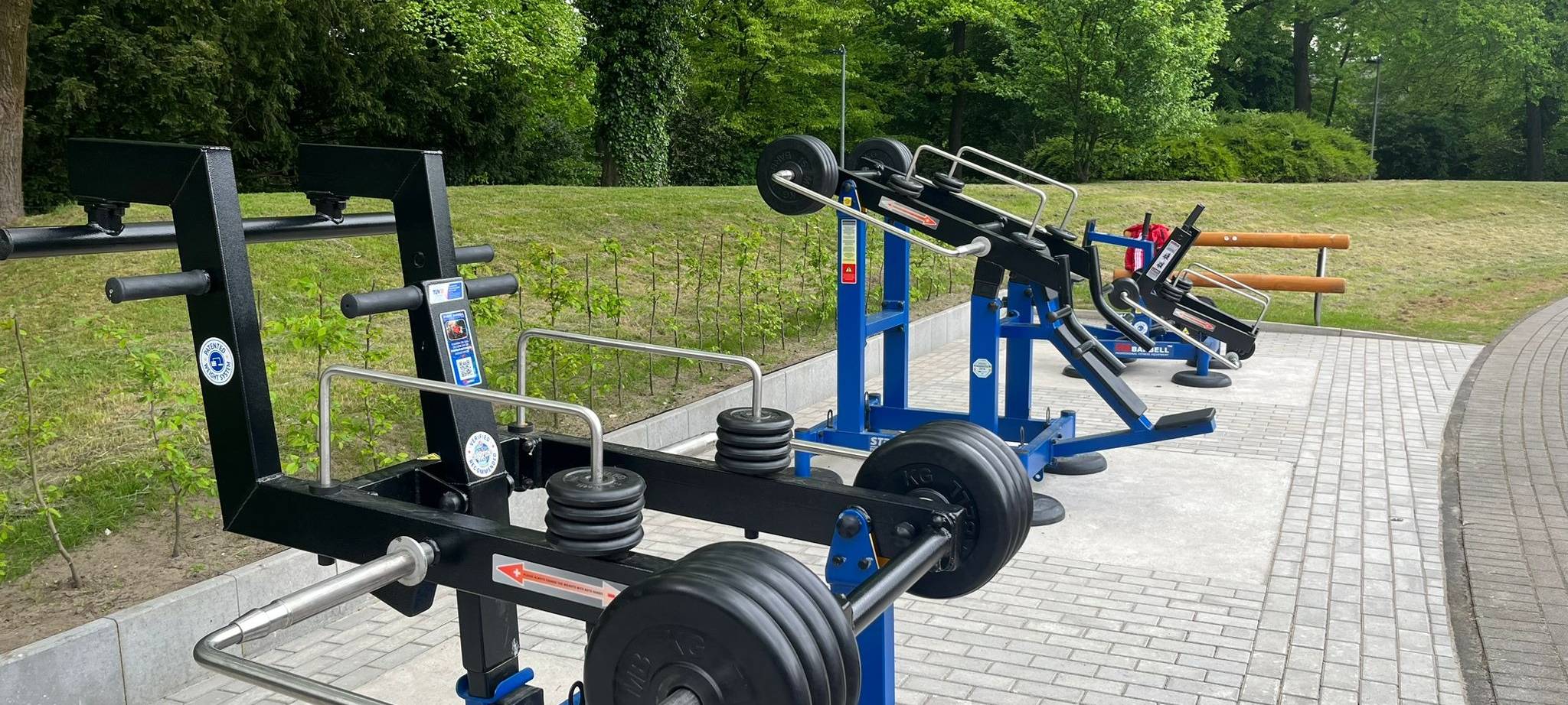 Neue Outdoor-Fitnessanlage eröffnet