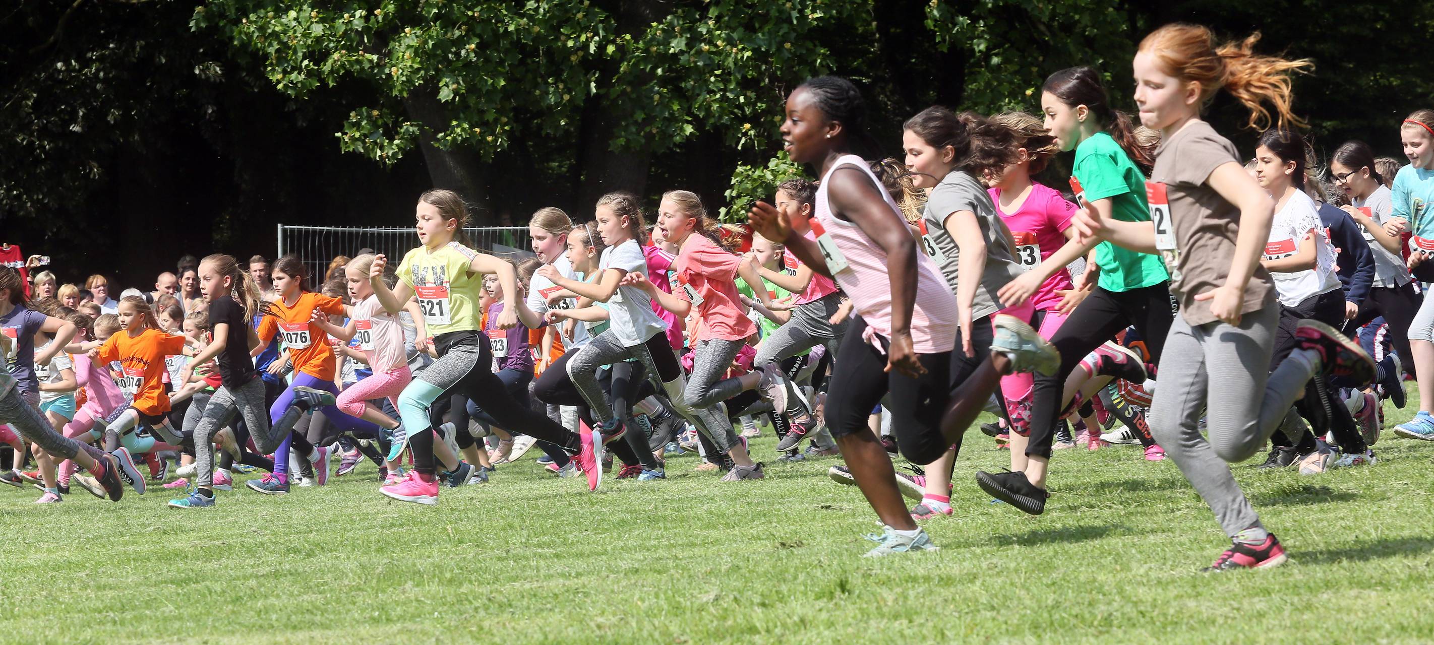 Tausende Schüler heute im Kaisergarten