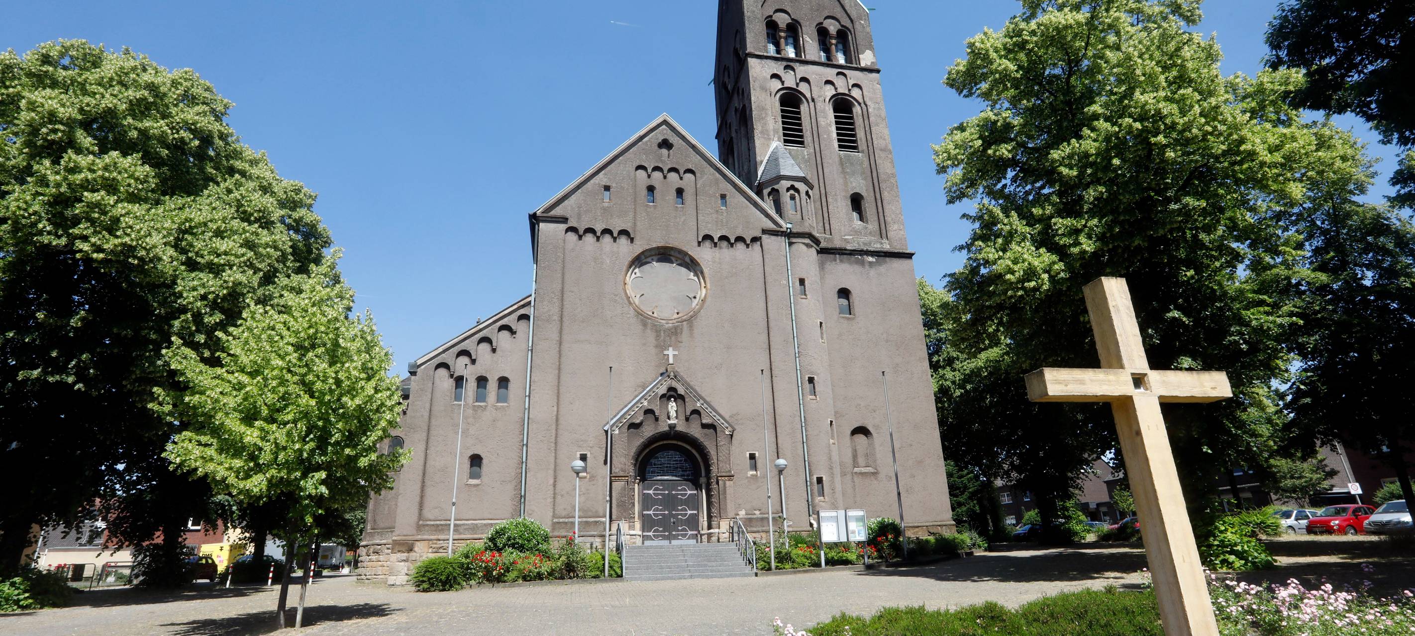 Osterfelder Sportkirche öffnet 2025