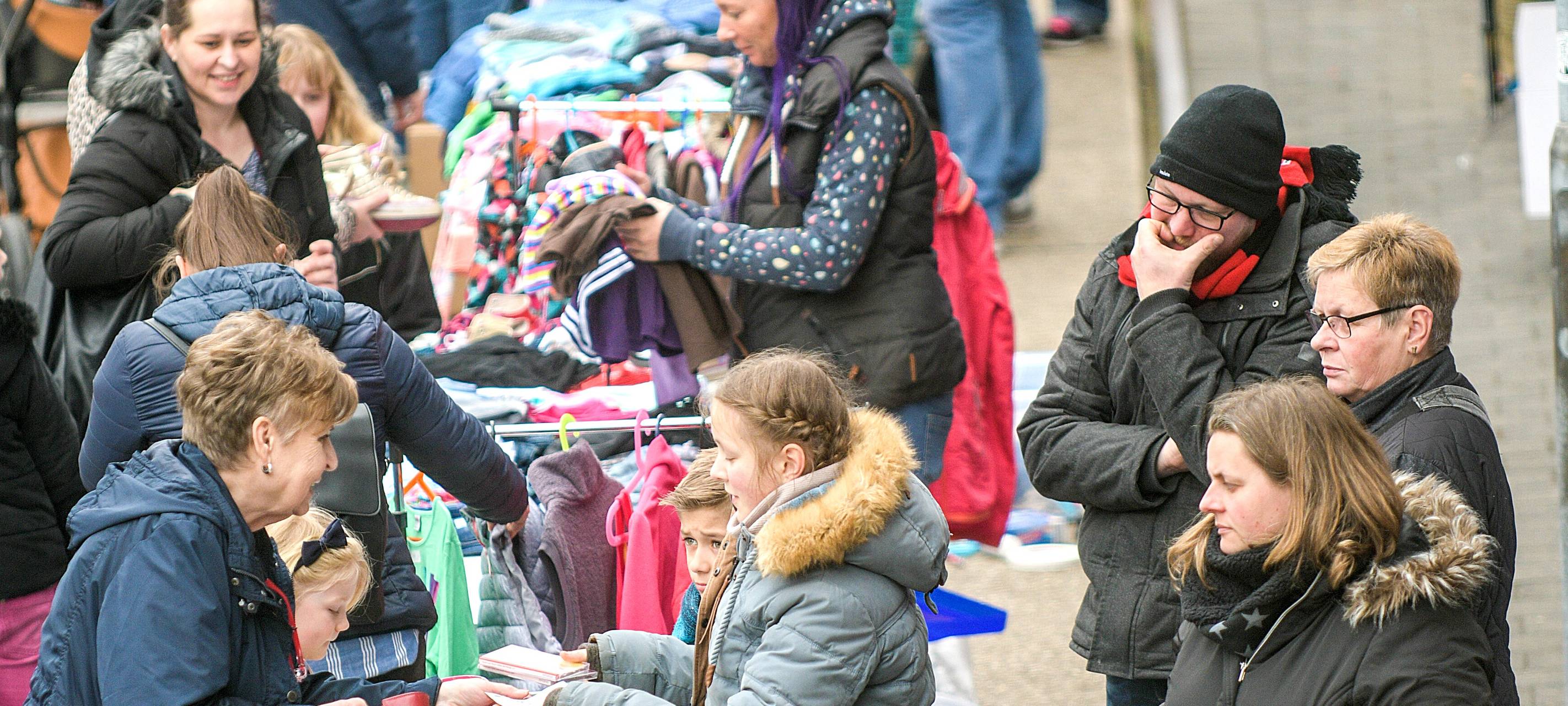 Kinderkleider- und Spielzeugmarkt am Altenberg