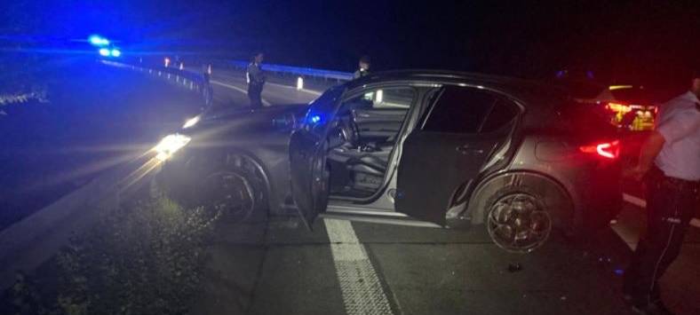 Geldautomatensprenger nach Unfall auf der Flucht - MIT UPDATE