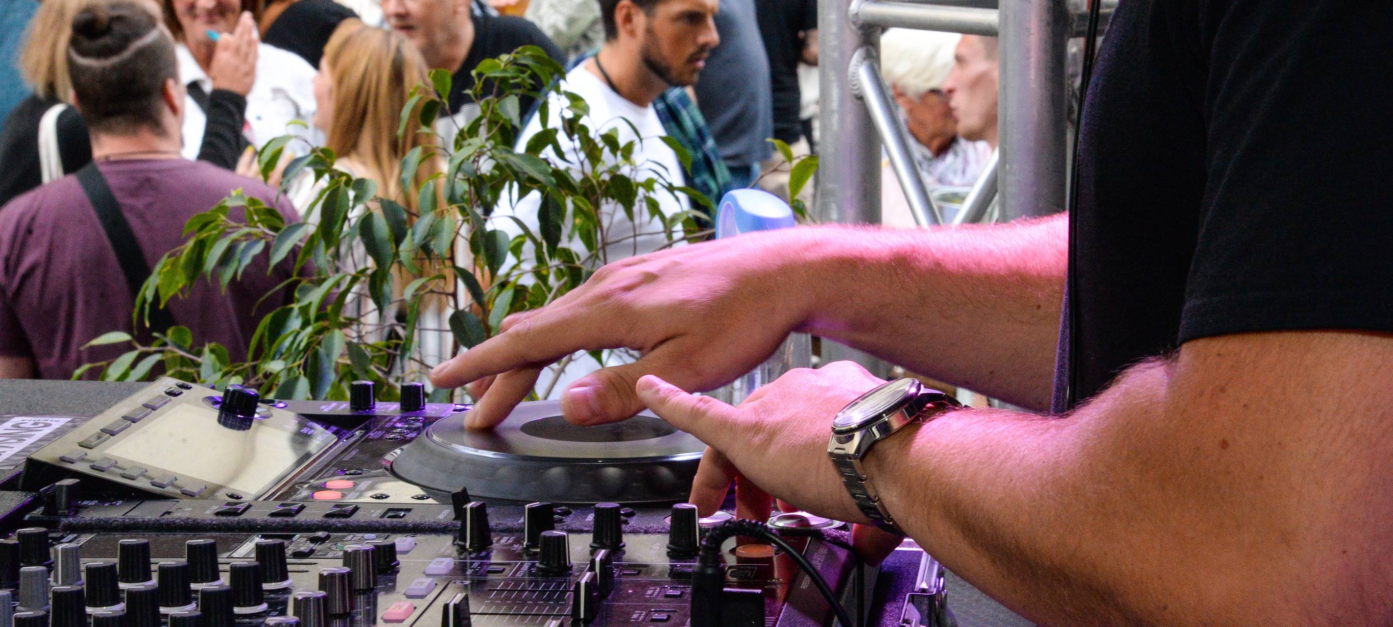 Kinderprogramm und Fassanstich bei Musiksommernacht