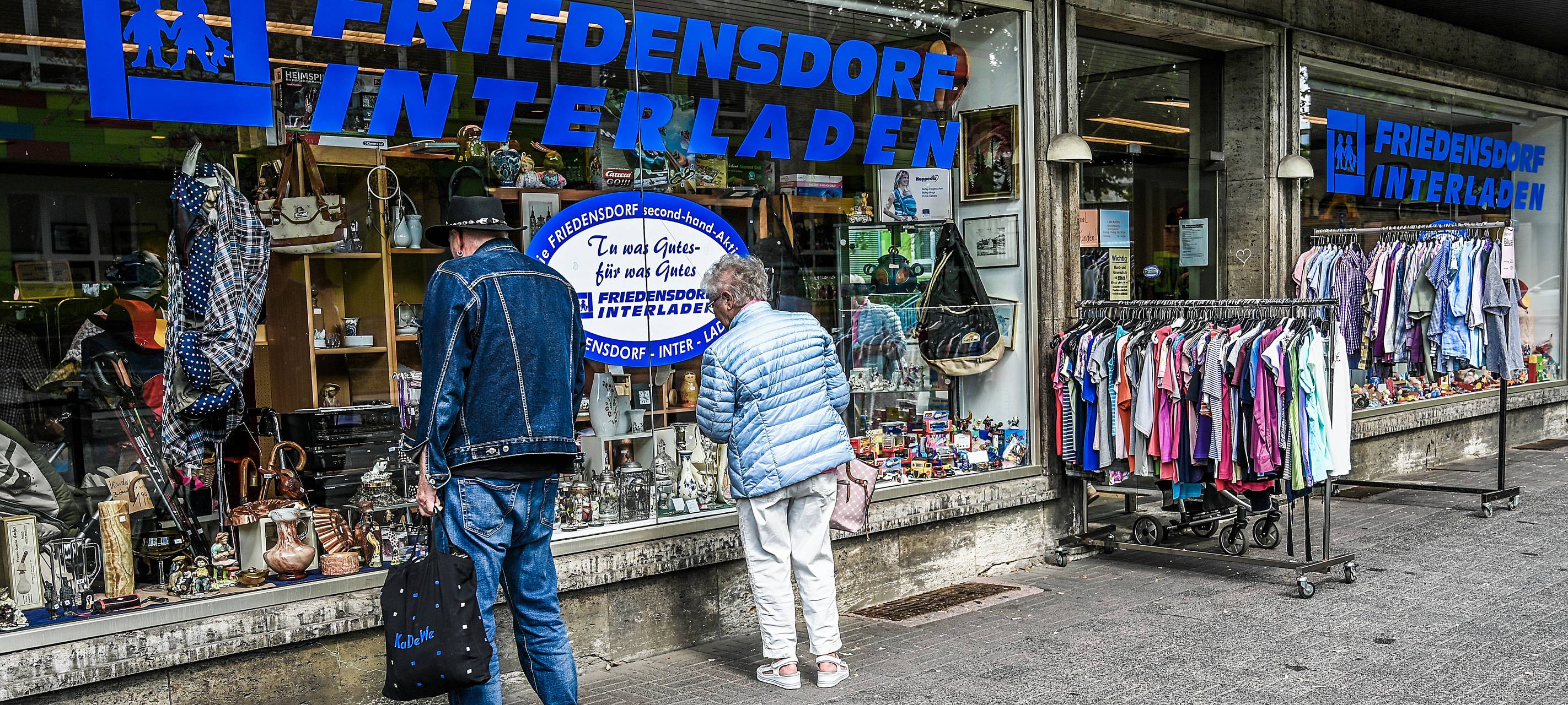 Interläden brauchen dringend Ehrenamtliche