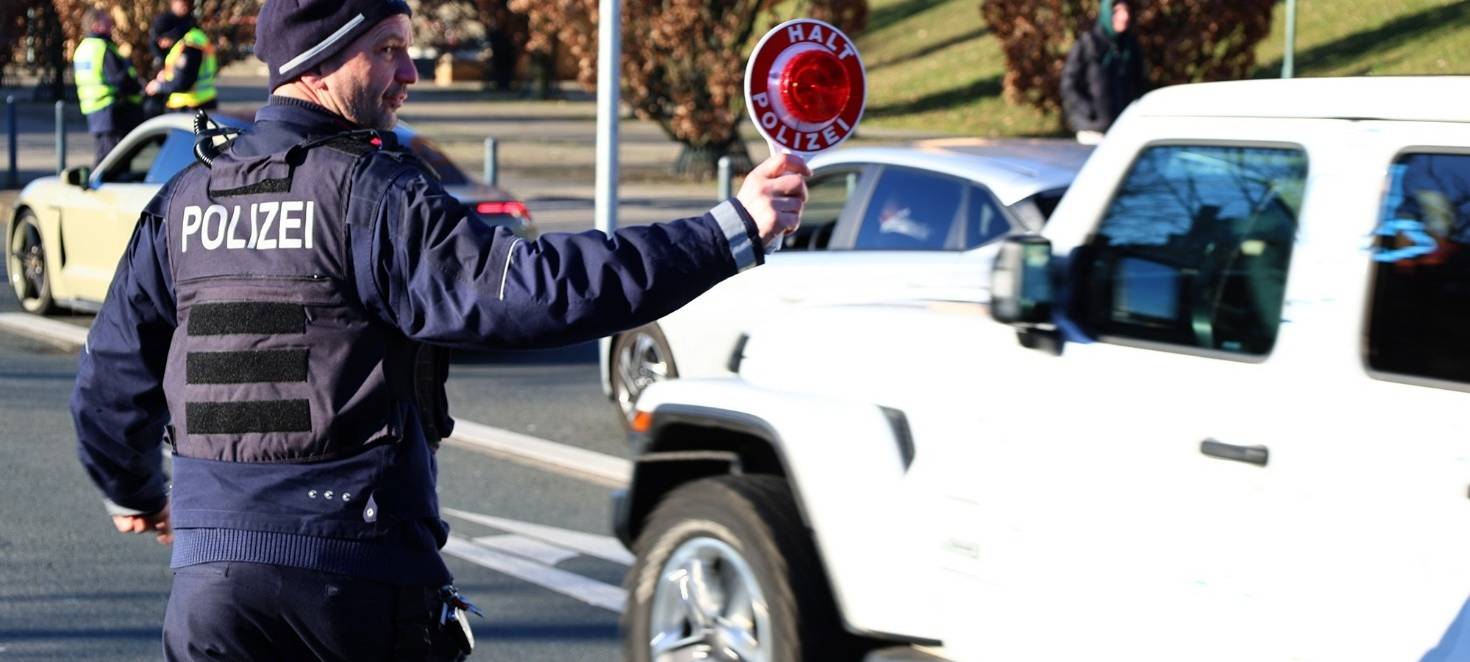 Polizei verlängert Kontrollen in Alt-Oberhausen