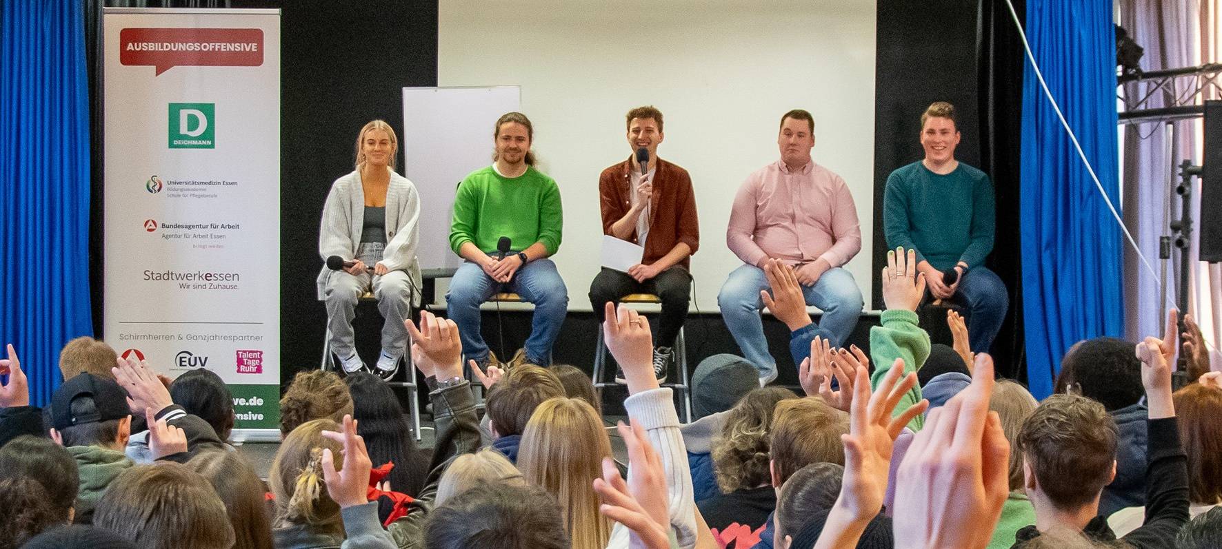 Ausbildungsoffensive begeistert Schüler der Gesamtschule Weierheide