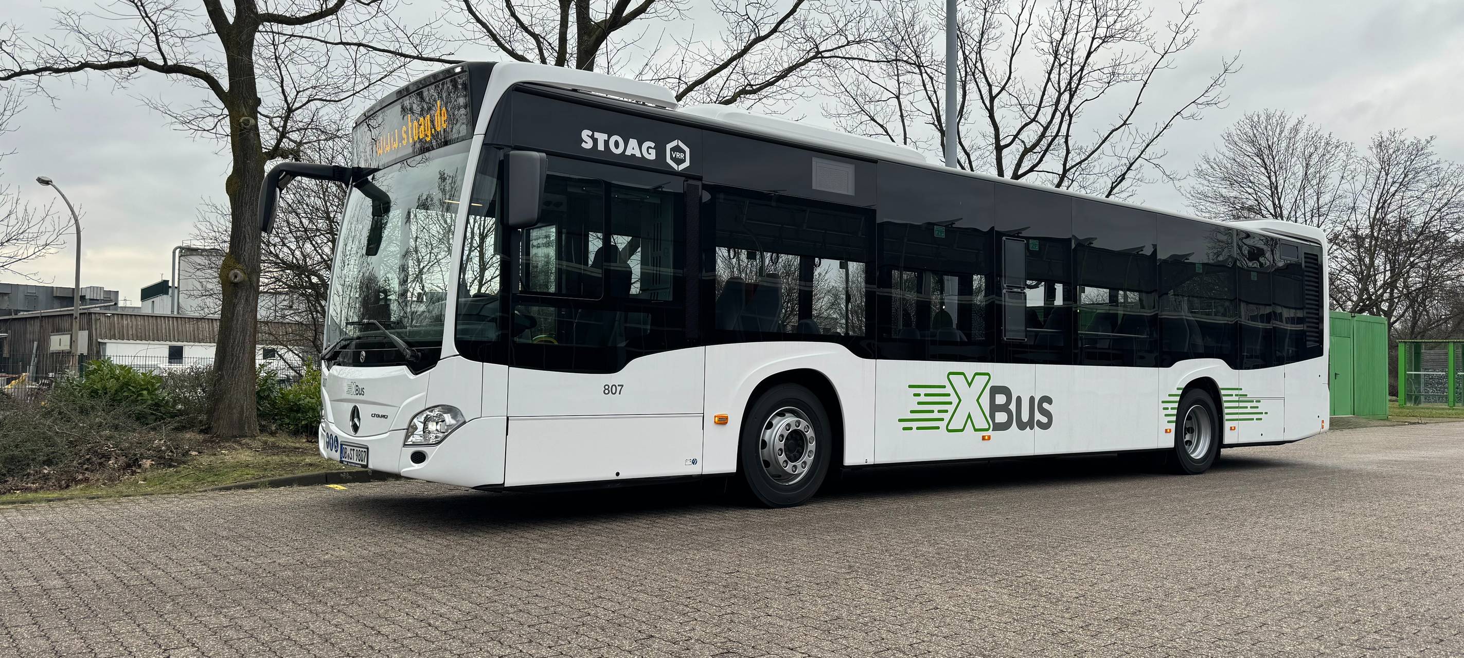 Neue STOAG-Busse in weiß