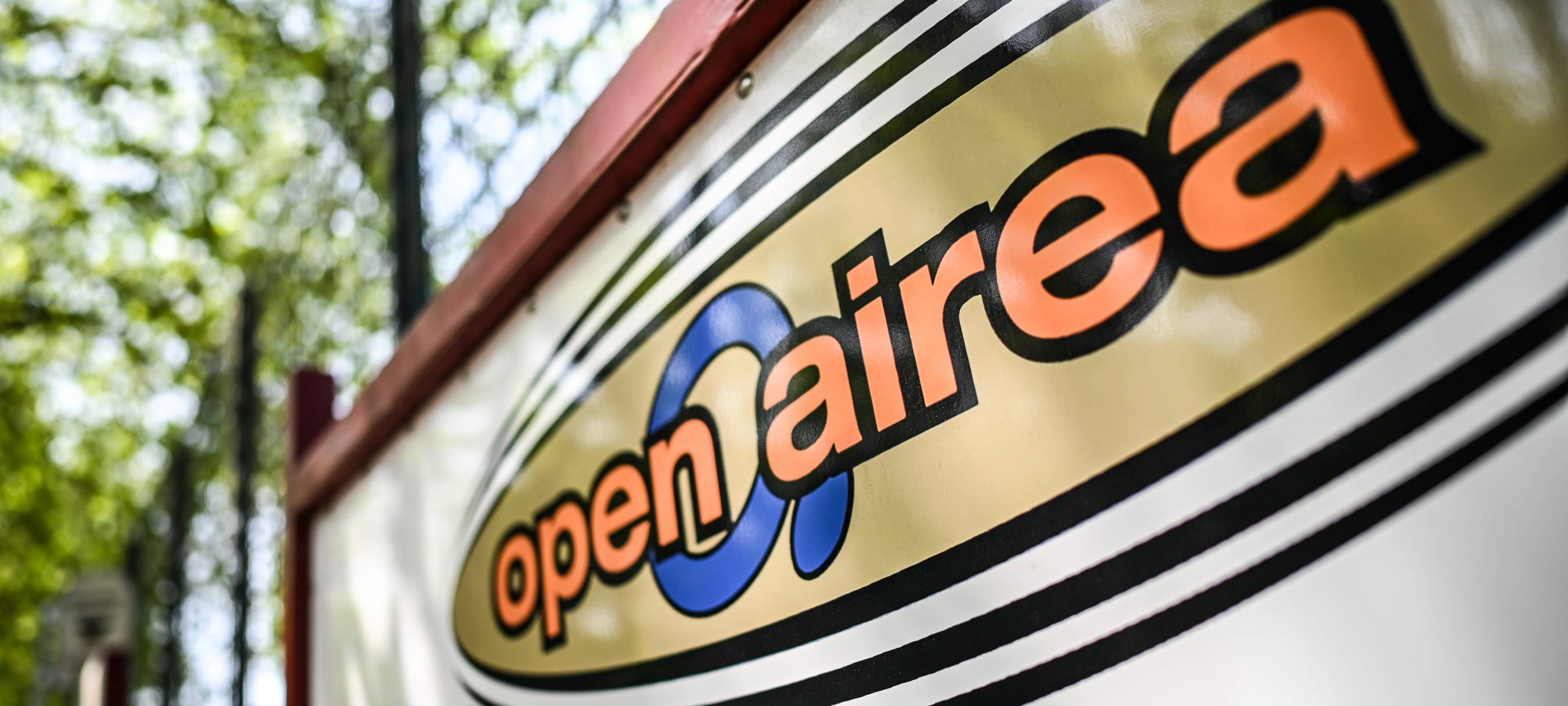 Premiere für Open Airea Night