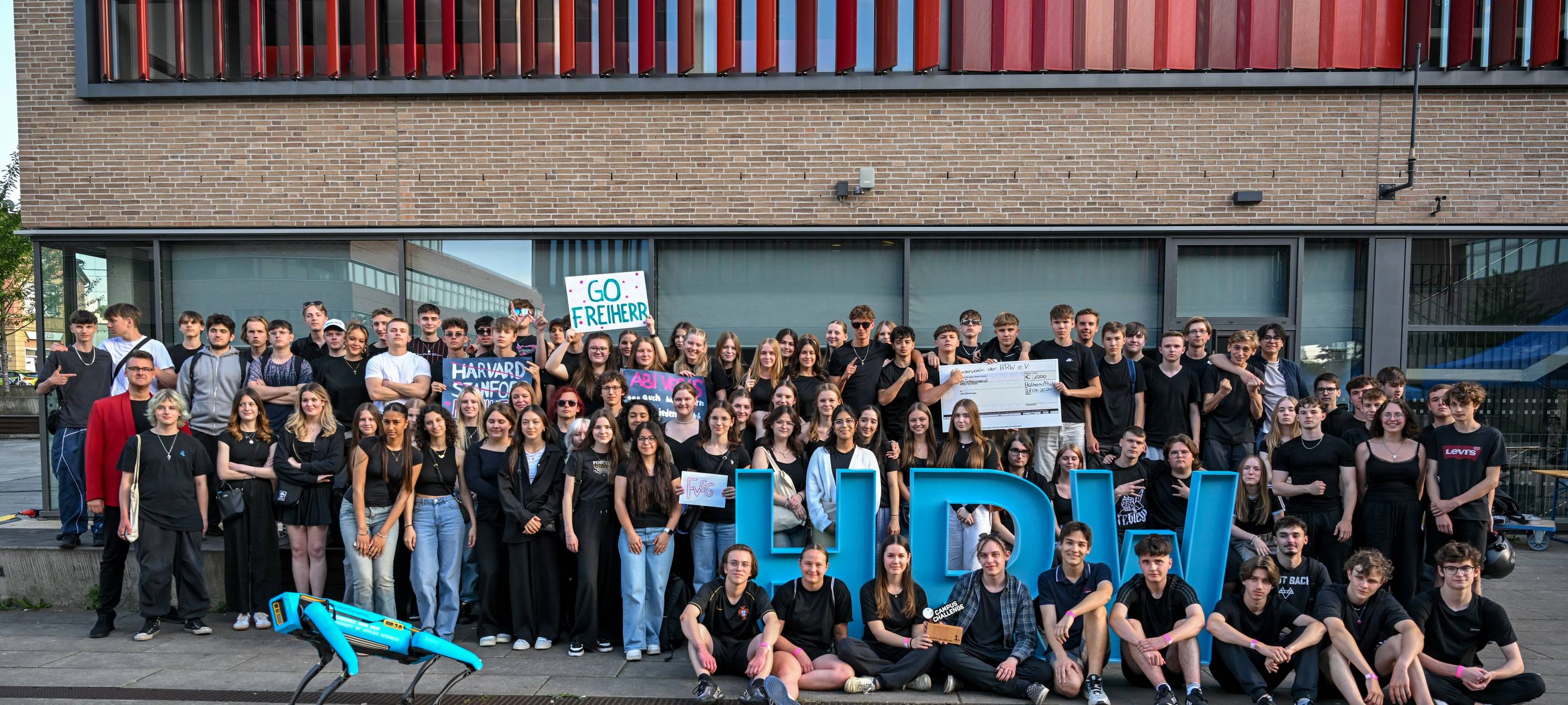 Sterkrader Gymnasium gewinnt HRW-Challenge