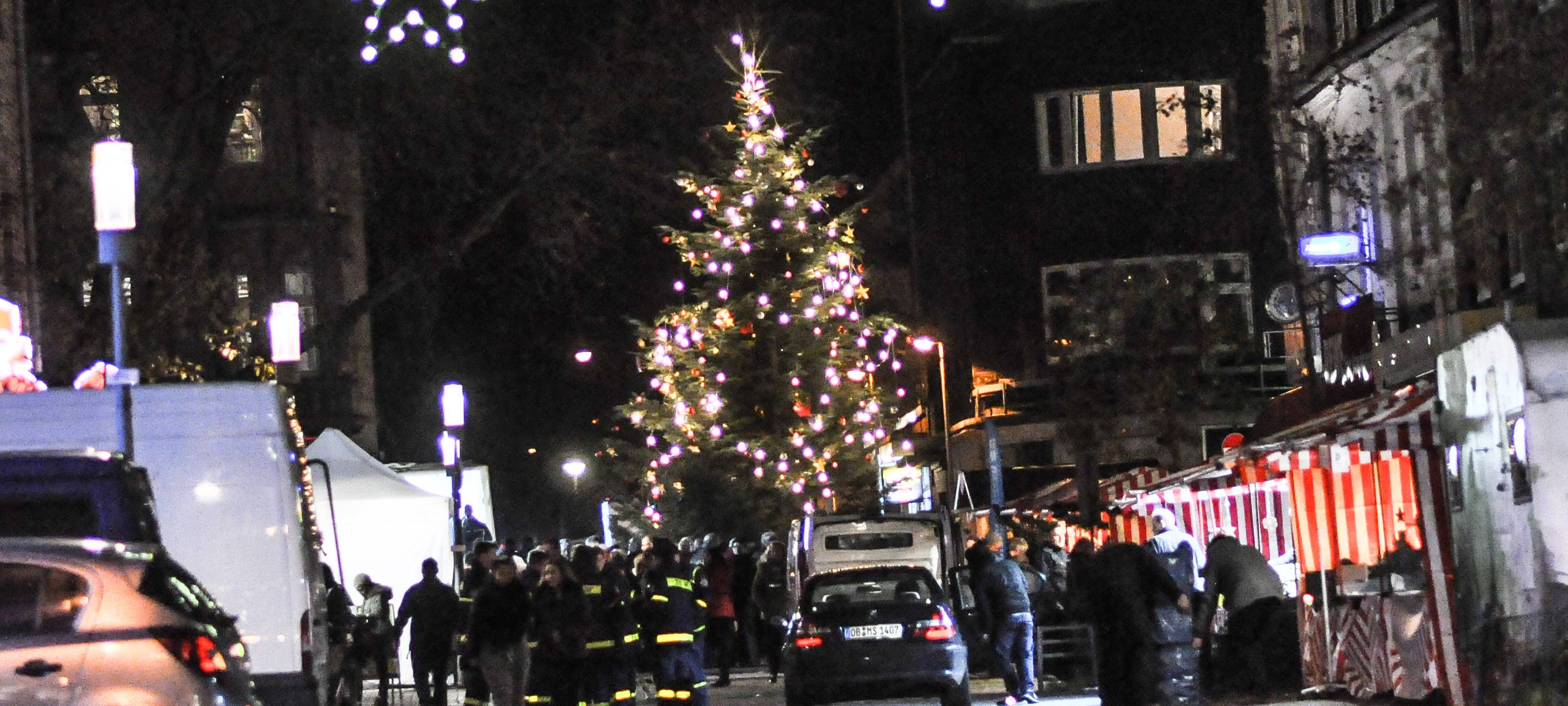 Osterfeld läutet die Adventszeit ein