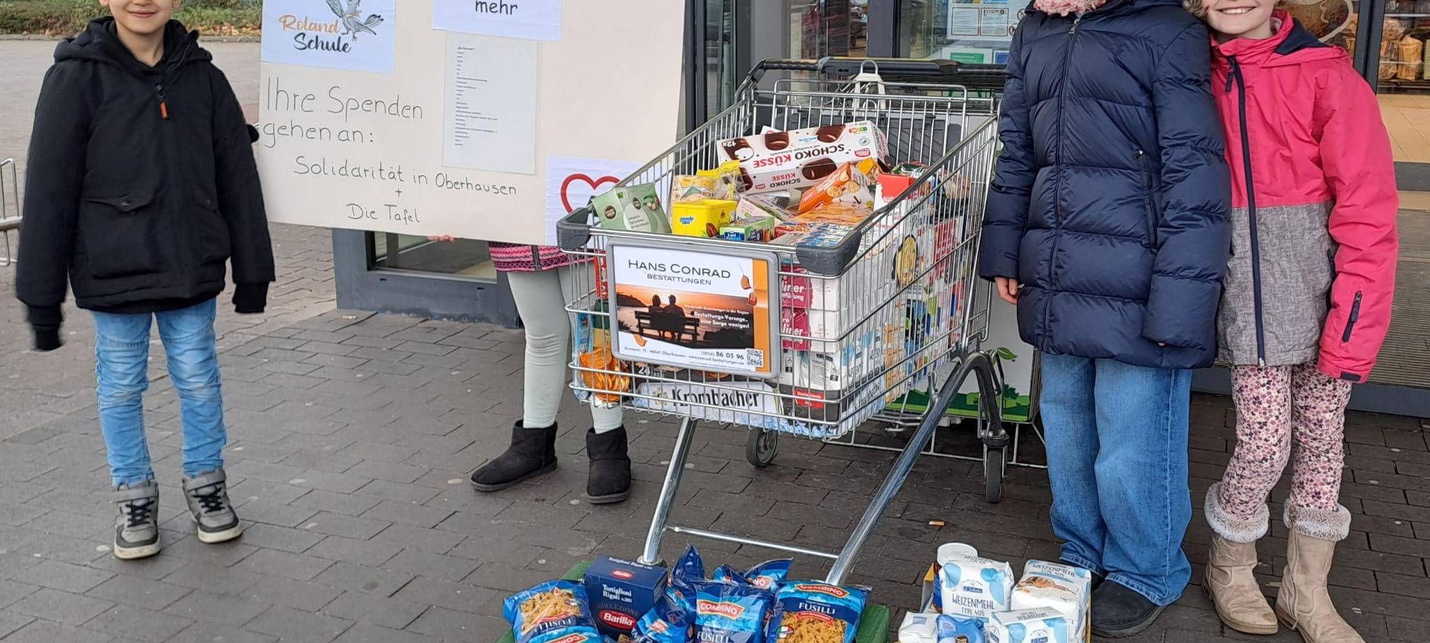 Rolandschule sammelt Lebensmittel für Obdachlose