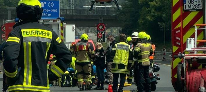 A42 musste nach Unfall vollgesperrt werden