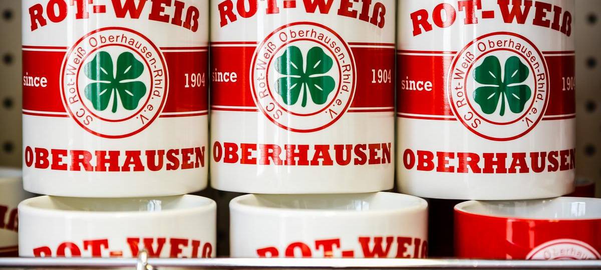 RWO öffnet neuen Fanshop im Centro